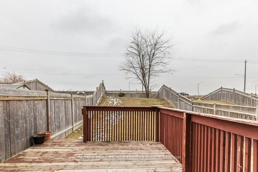 Photo 11 of 193 Huck Crescent, Kitchener — HOMEH