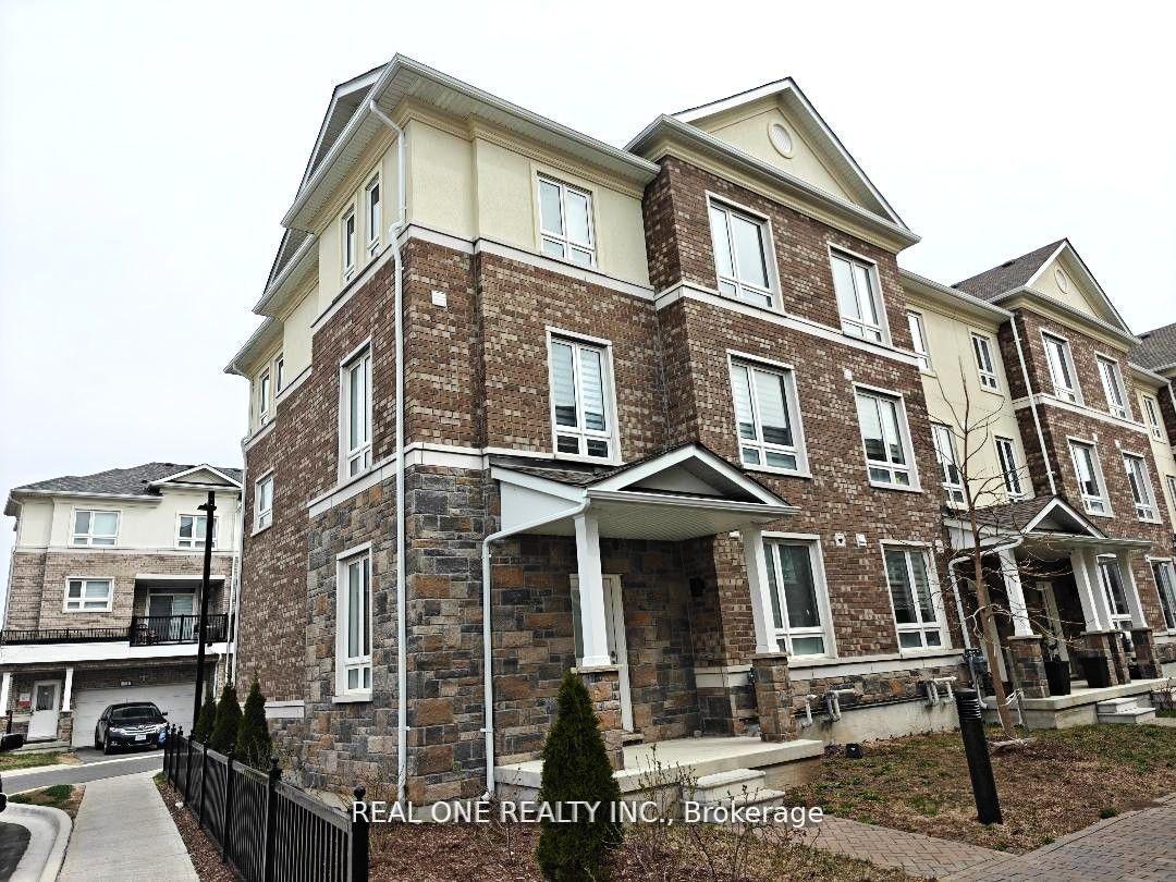 Photo 3 of 31 Massachusetts Lane, Markham, Wismer — HOMEH