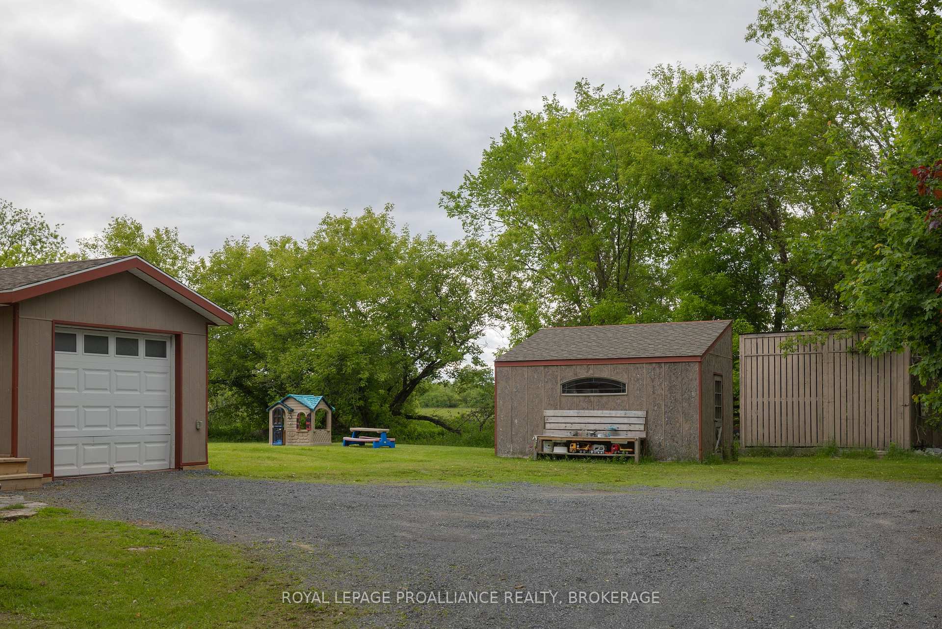 Photo 33 of 273 County Road 20, Loyalist, Lennox and Addington - South — HOMEH