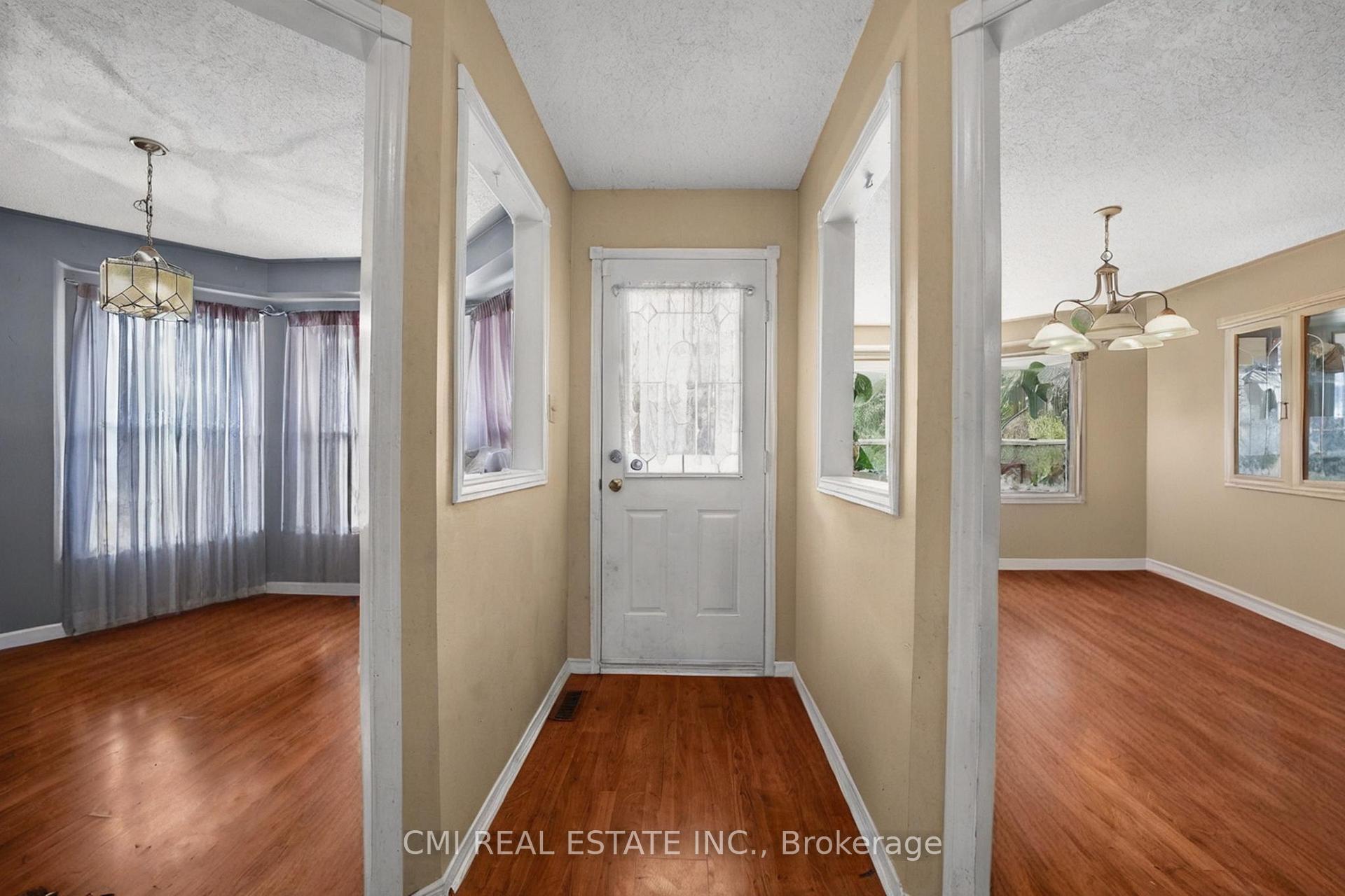 Photo 5 of 864 Lebanon Drive, Innisfil, Alcona — HOMEH