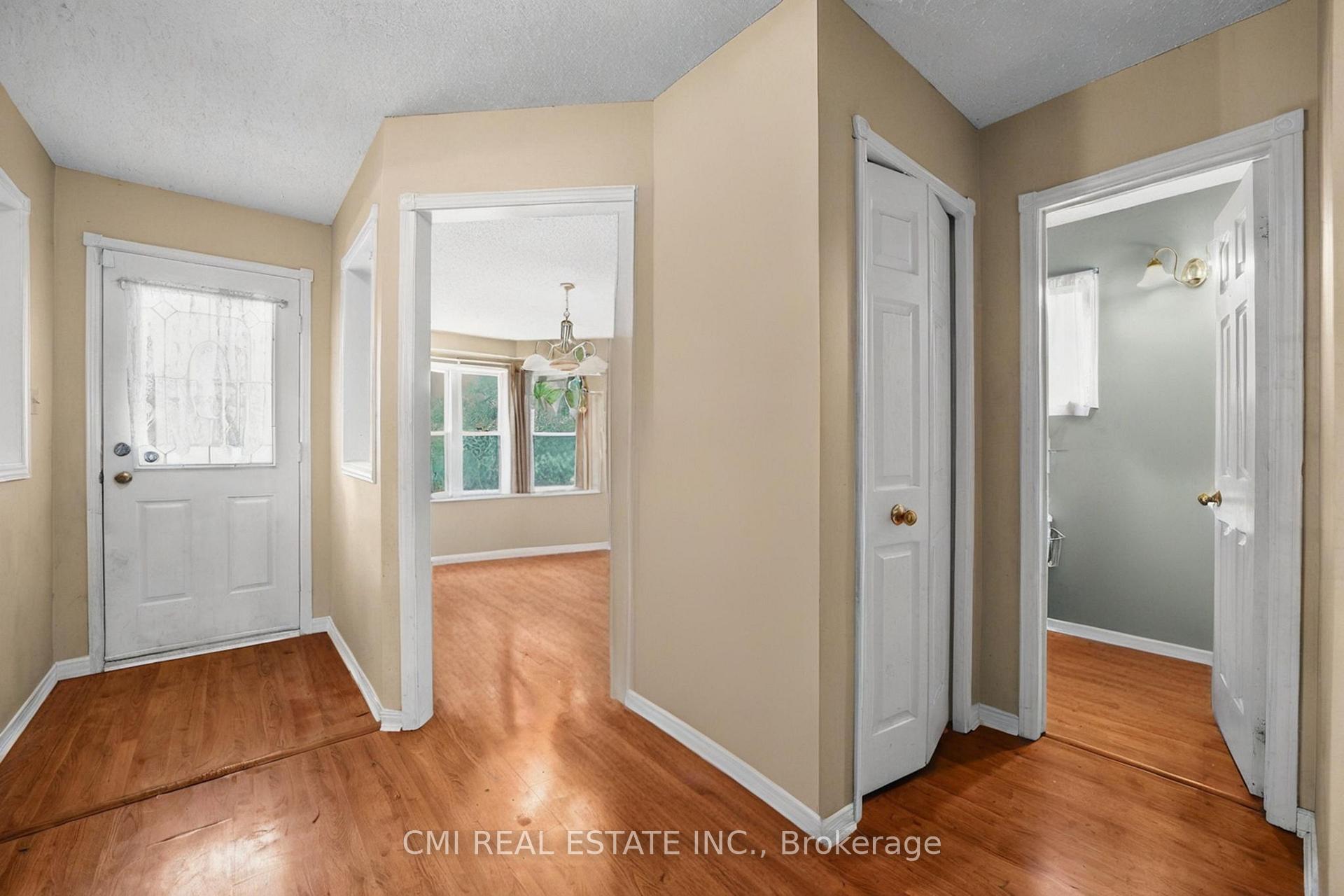 Photo 8 of 864 Lebanon Drive, Innisfil, Alcona — HOMEH