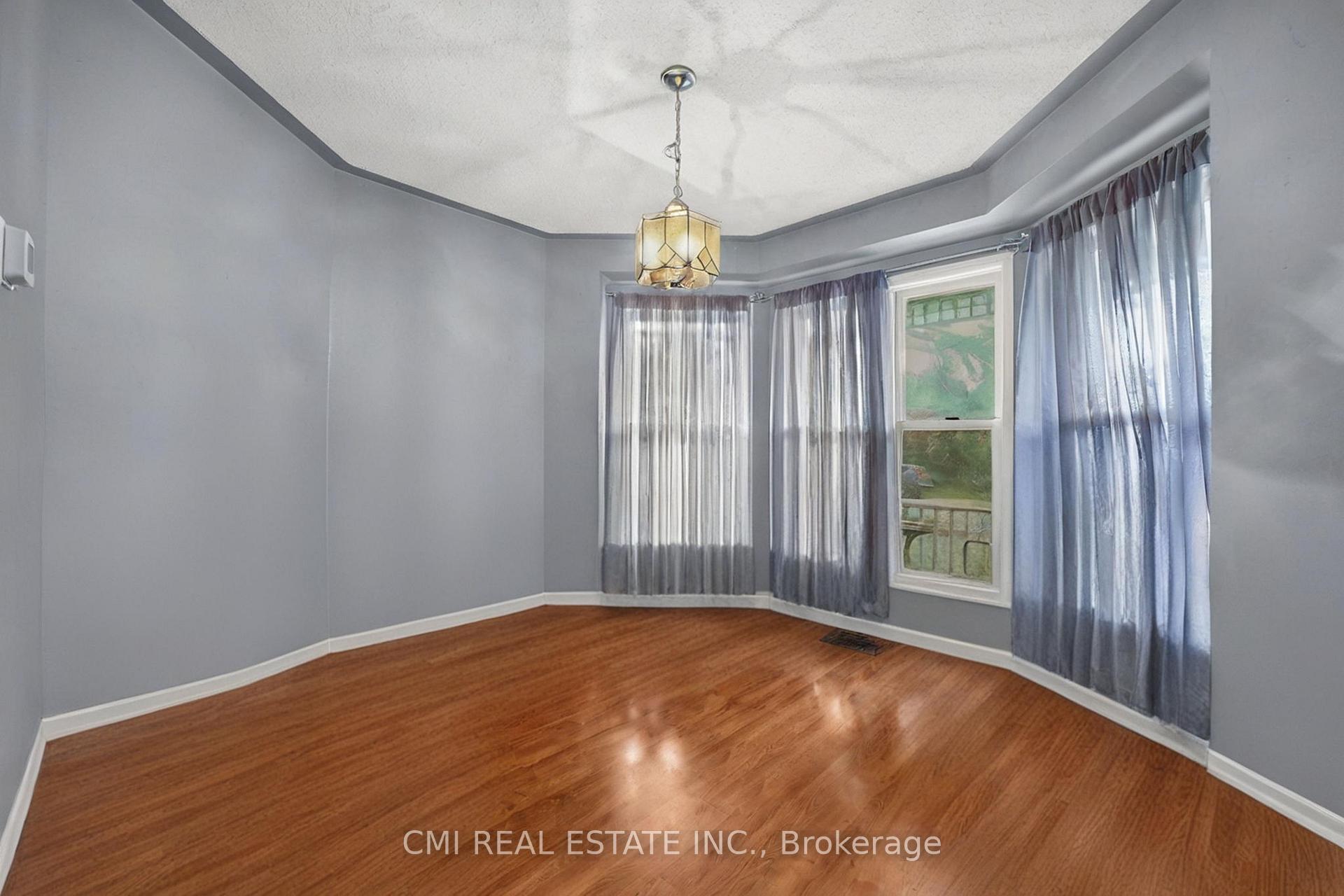 Photo 9 of 864 Lebanon Drive, Innisfil, Alcona — HOMEH