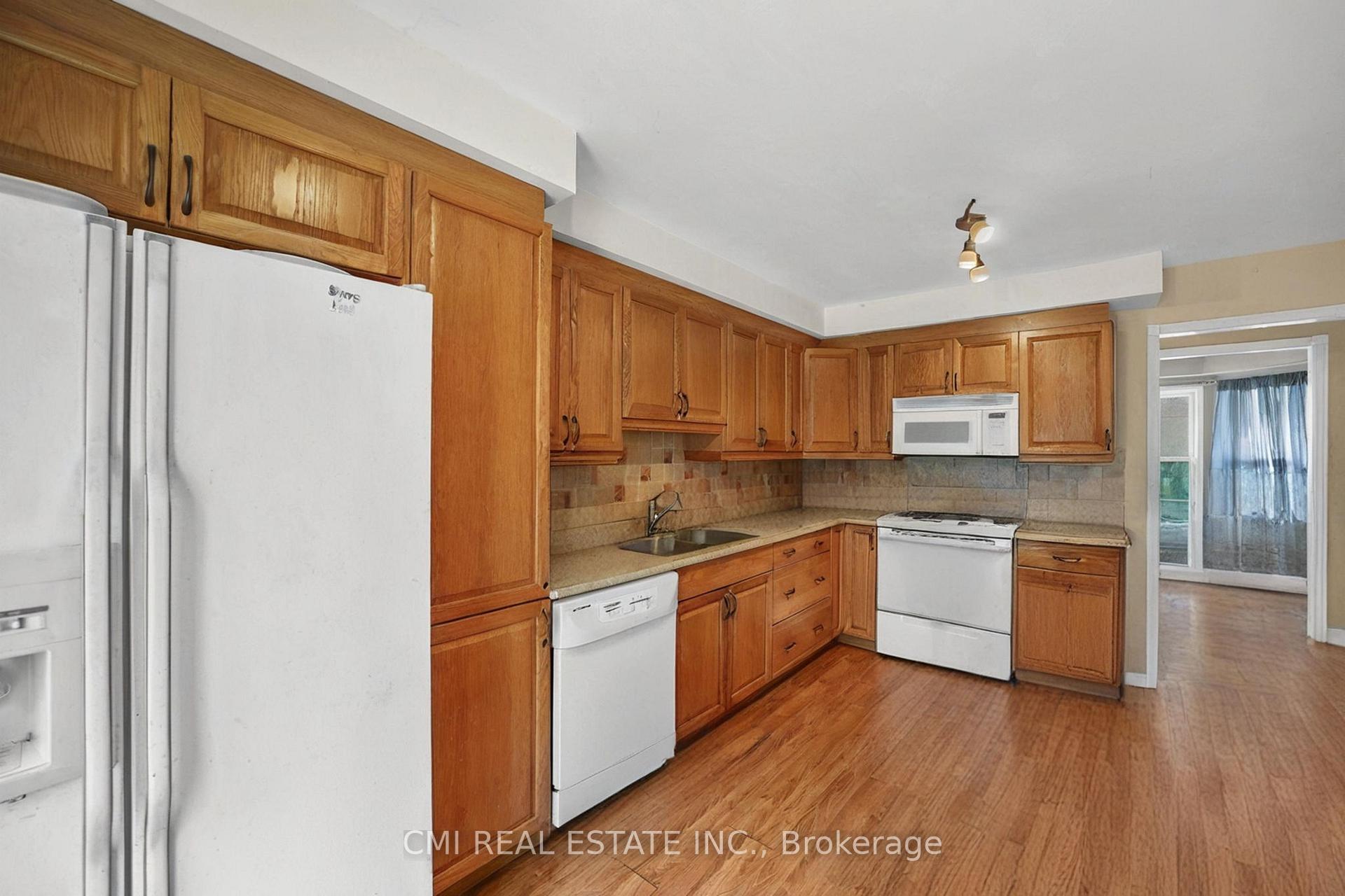 Photo 14 of 864 Lebanon Drive, Innisfil, Alcona — HOMEH