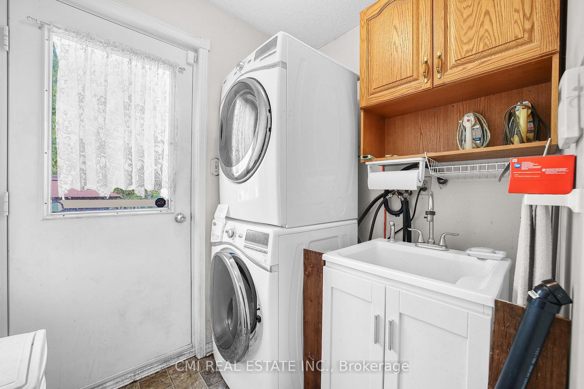 Photo 18 of 864 Lebanon Drive, Innisfil, Alcona — HOMEH