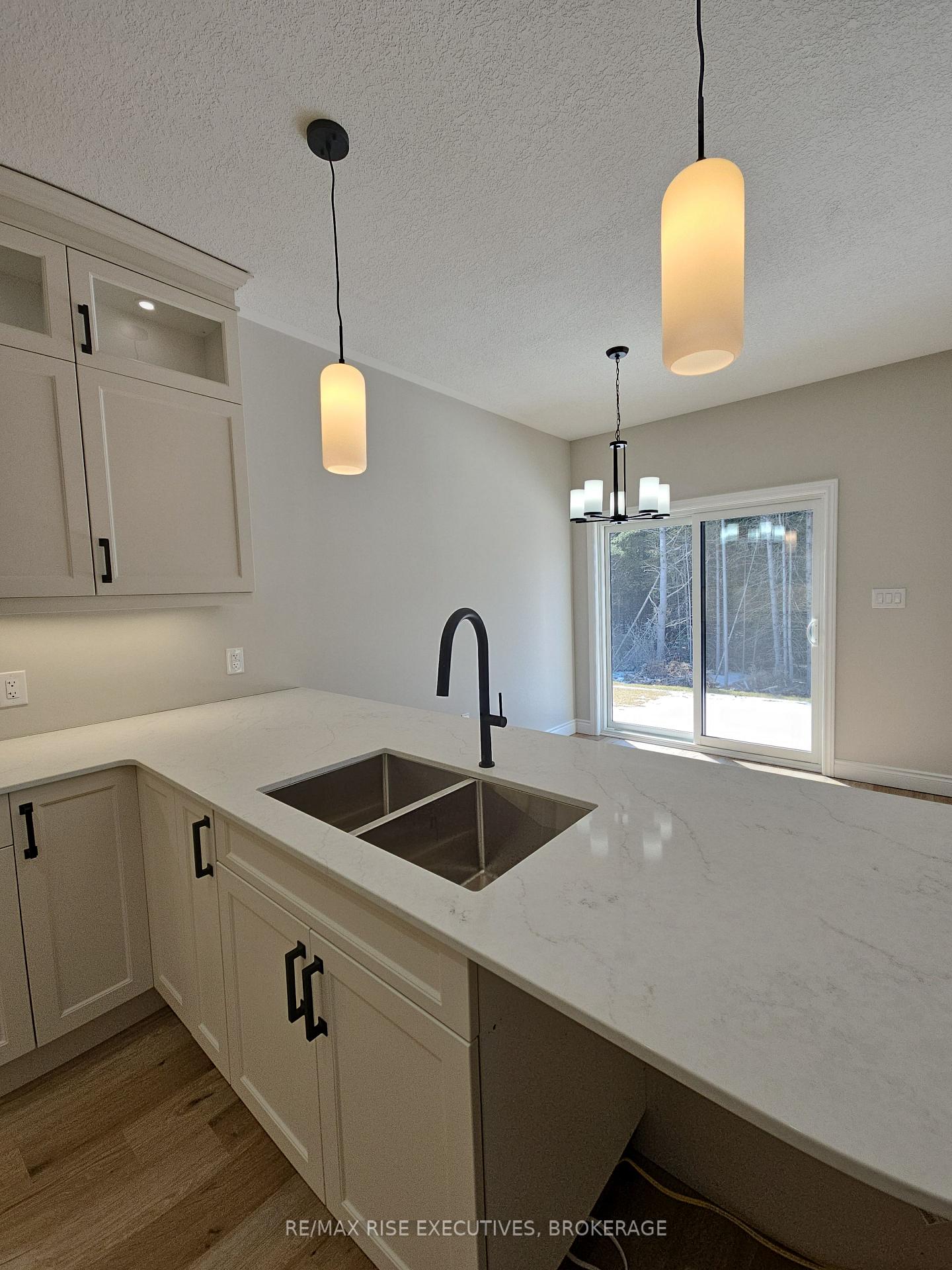 Photo 10 of 163 Creighton Drive, Loyalist, Odessa — HOMEH