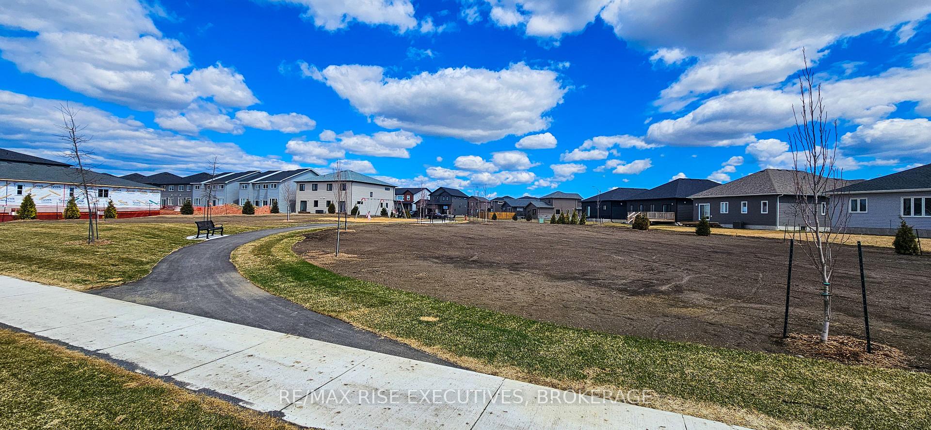 Photo 16 of 163 Creighton Drive, Loyalist, Odessa — HOMEH