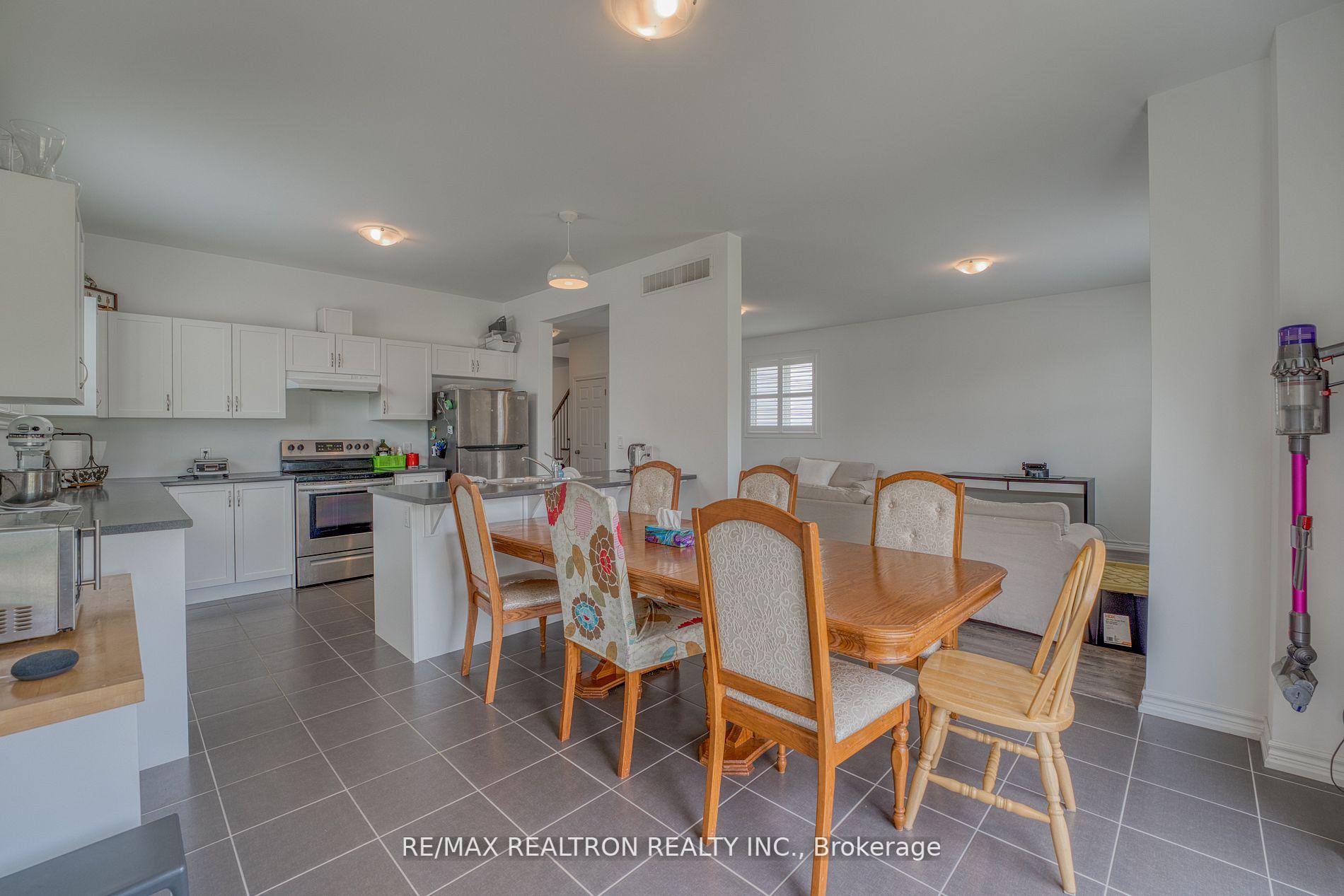 Photo 12 of 108 Brennan Crescent, Loyalist, Odessa — HOMEH