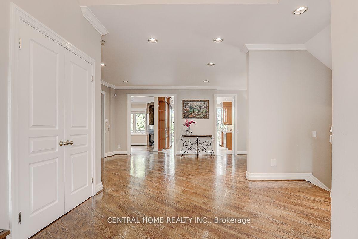 Photo 6 of 134 Bradgate Drive, Markham, Thornlea — HOMEH