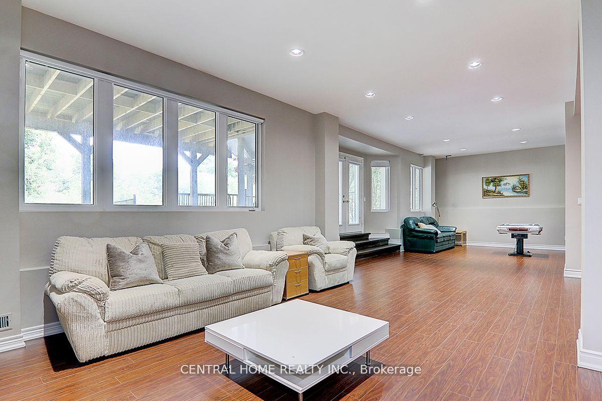 Photo 32 of 134 Bradgate Drive, Markham, Thornlea — HOMEH