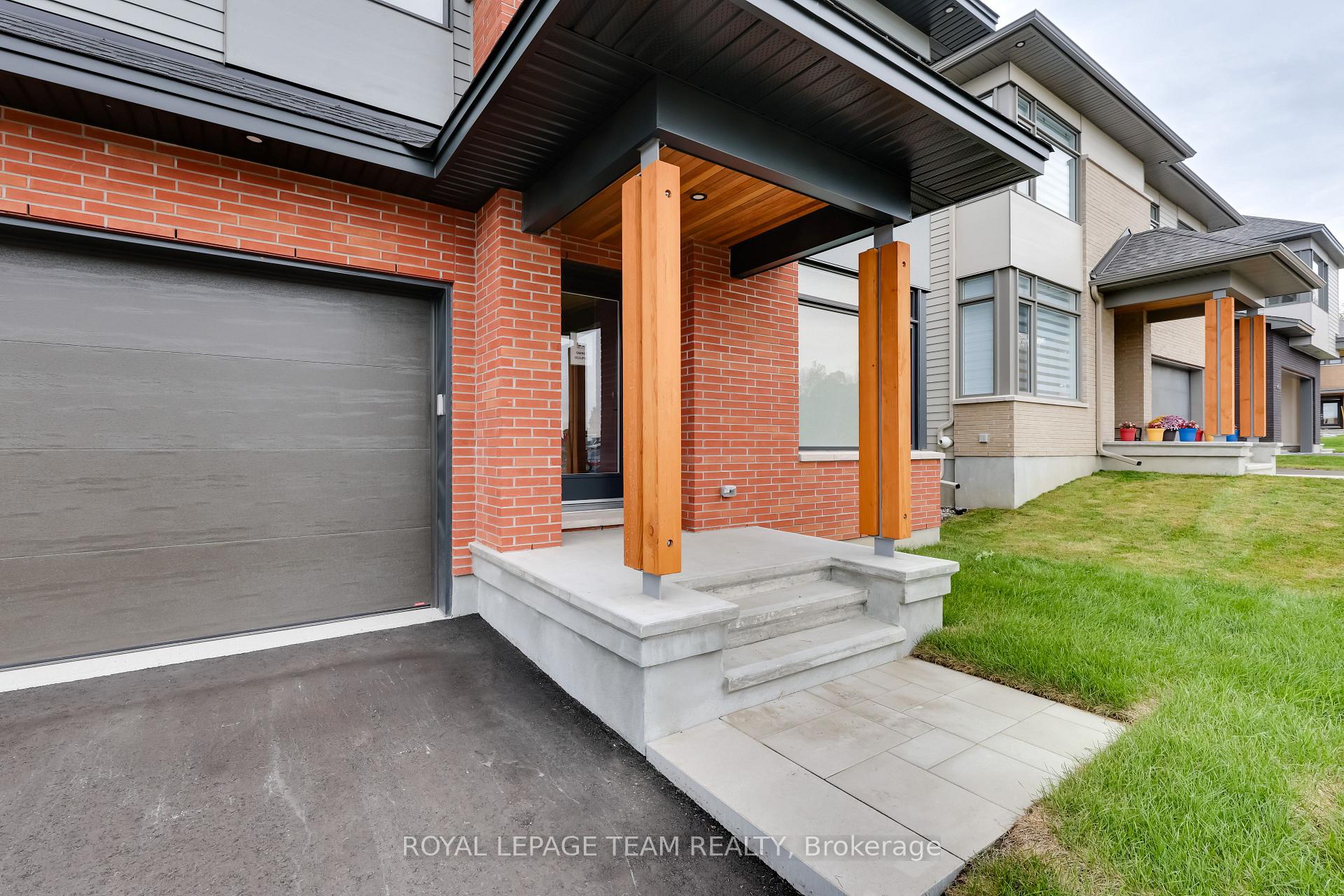 Photo 2 of 405 Point Grey Terrace, Ottawa, Kanata - Kanata Lakes/Heritage Hills — HOMEH