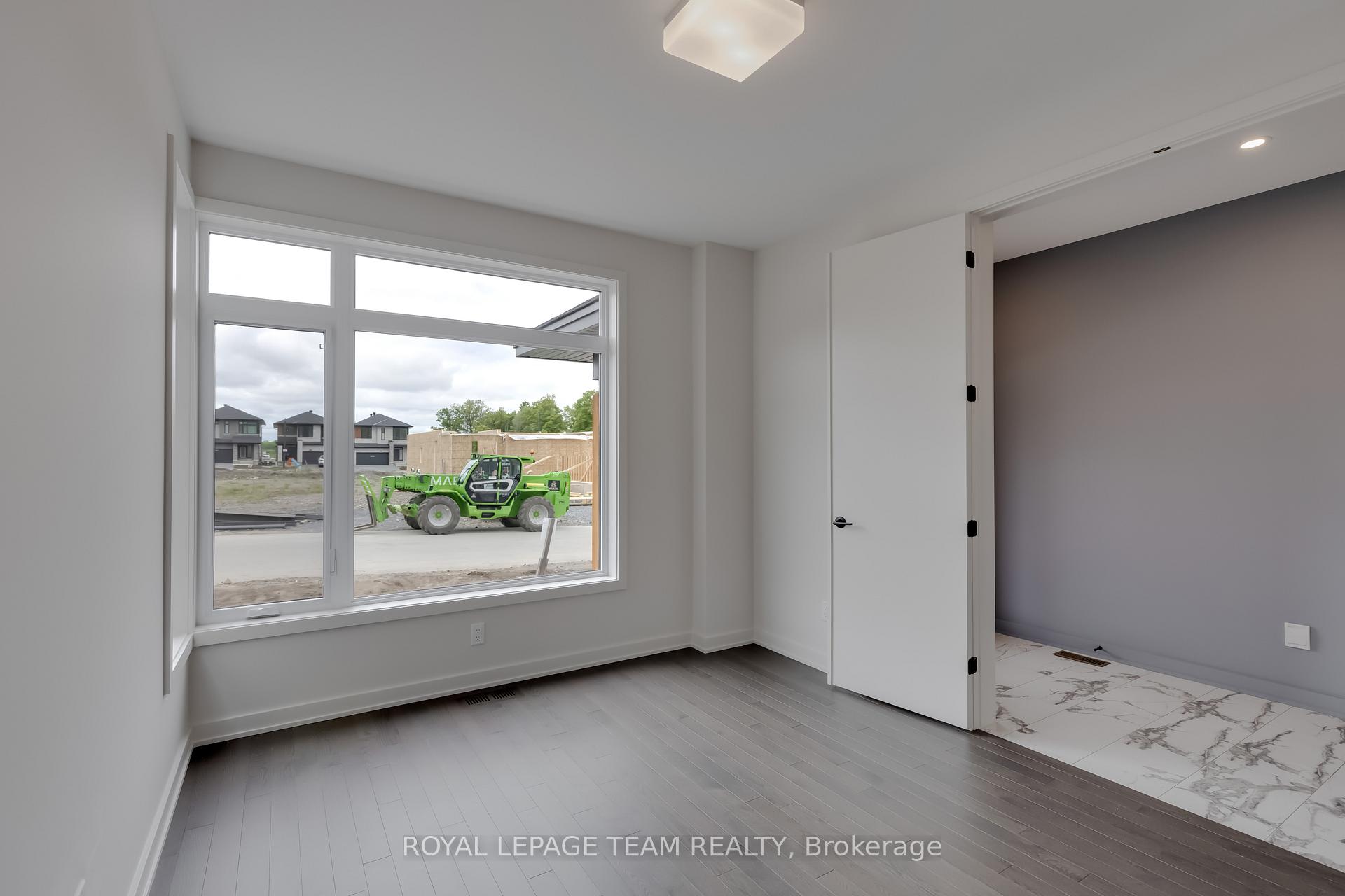 Photo 6 of 405 Point Grey Terrace, Ottawa, Kanata - Kanata Lakes/Heritage Hills — HOMEH