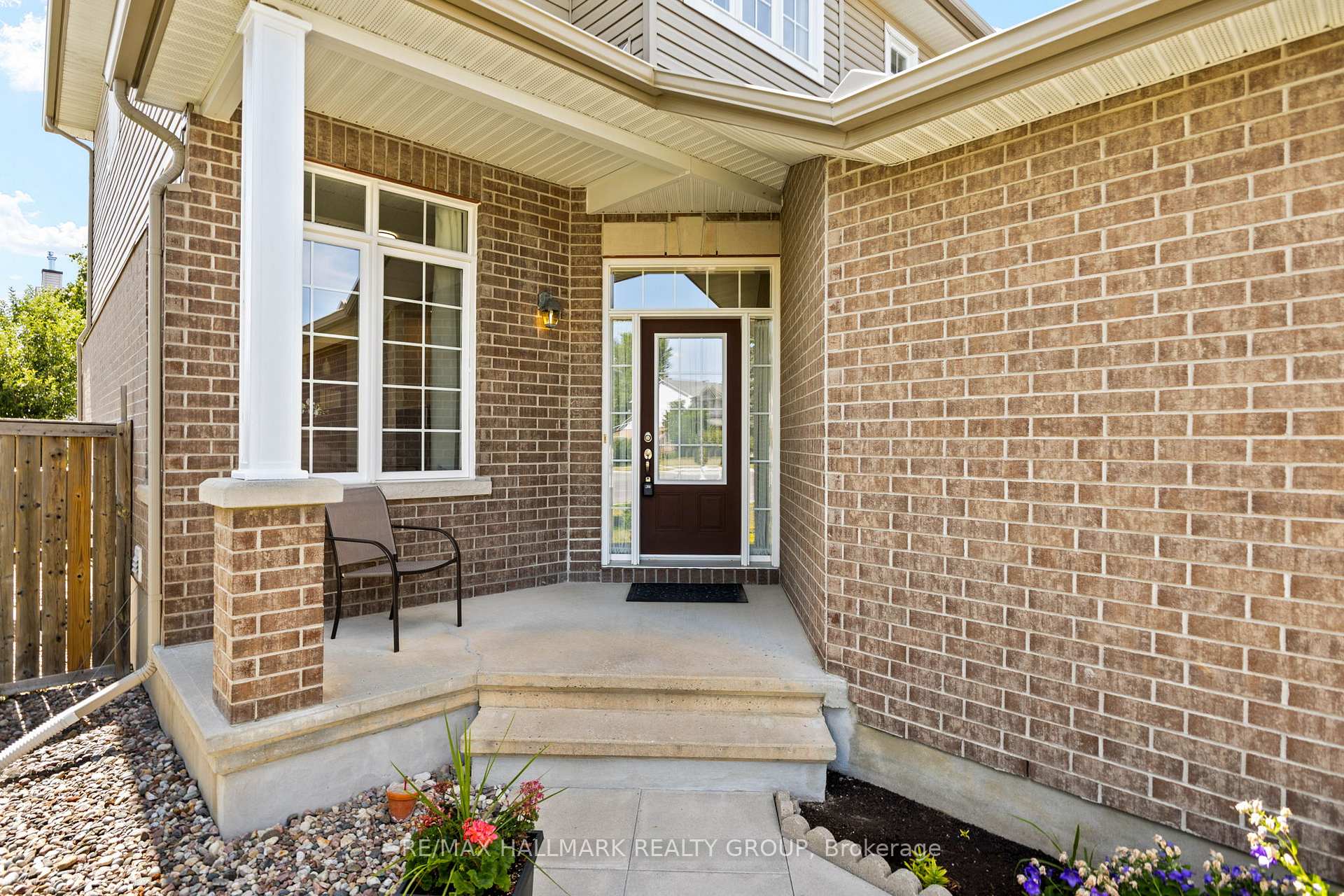 Photo 3 of 161 Bridgestone Drive, Ottawa, Kanata - Bridlewood — HOMEH