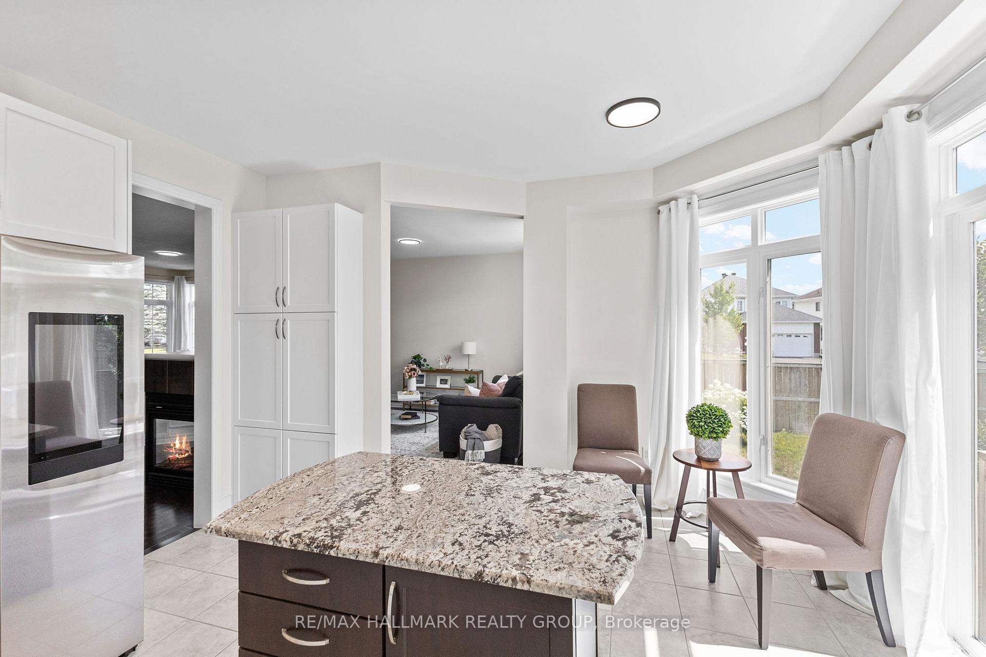 Photo 15 of 161 Bridgestone Drive, Ottawa, Kanata - Bridlewood — HOMEH