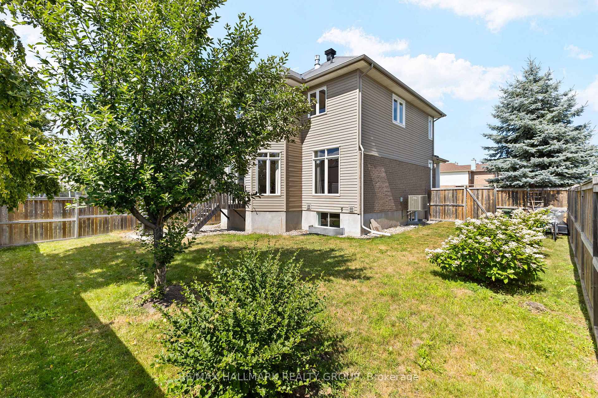 Photo 39 of 161 Bridgestone Drive, Ottawa, Kanata - Bridlewood — HOMEH