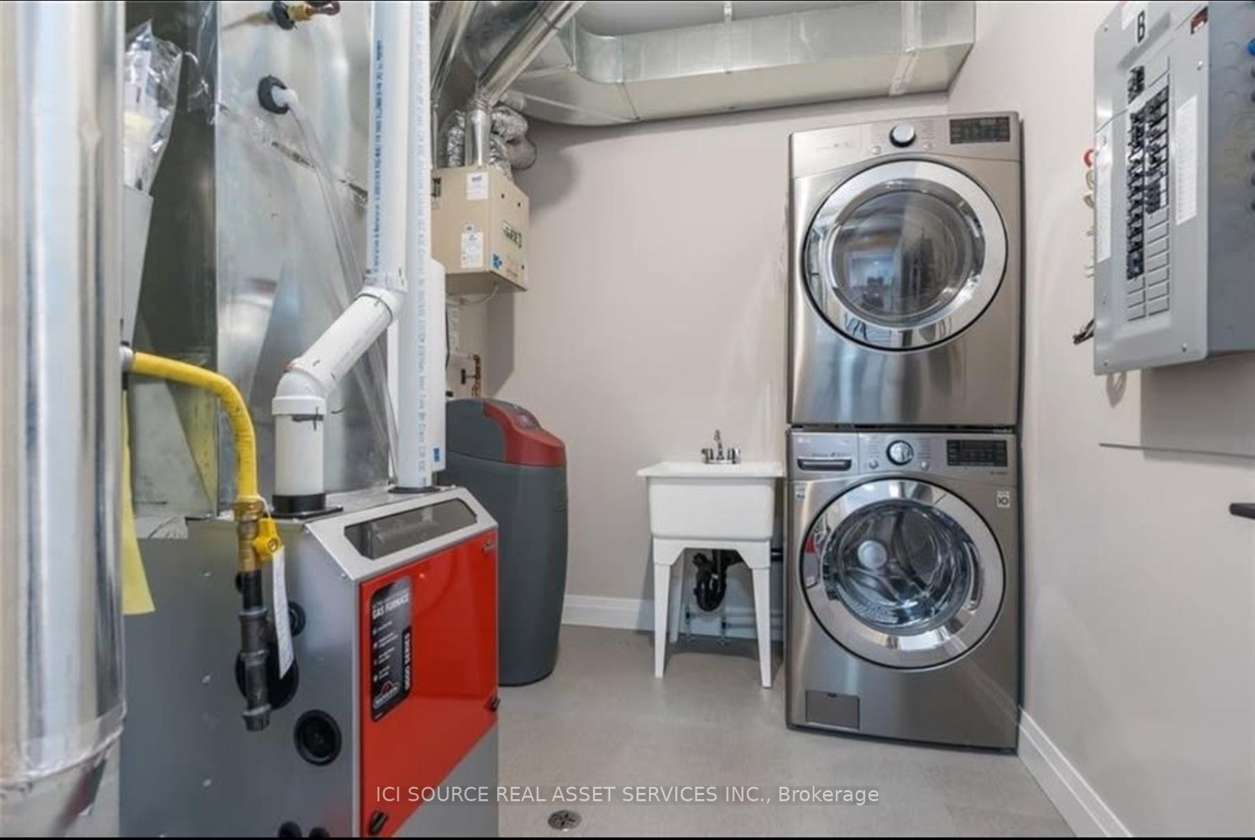 Photo 19 of Unit B, 104 Fifth Avenue, Kitchener — HOMEH