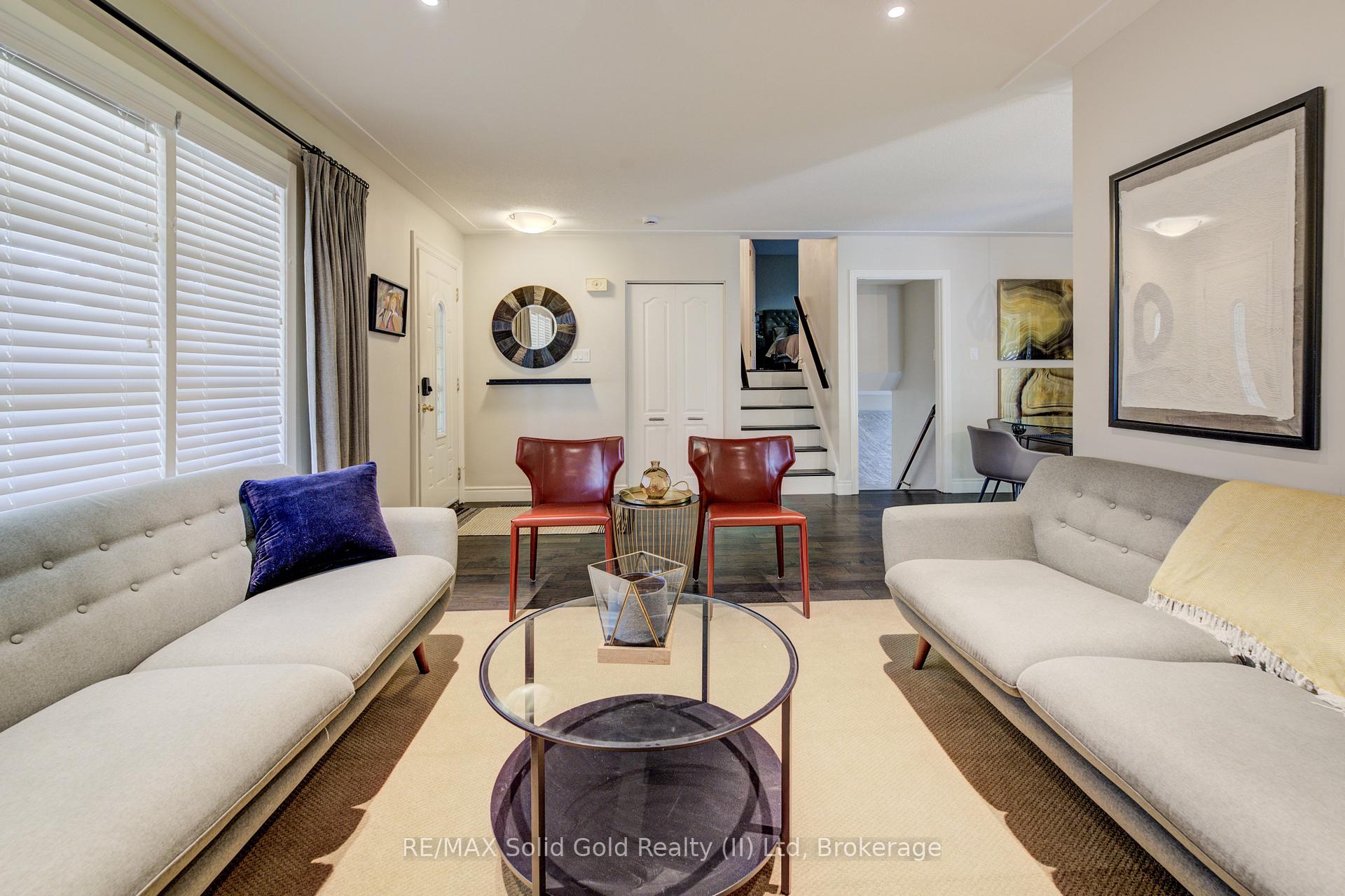 Photo 8 of 211 Village Road, Kitchener — HOMEH