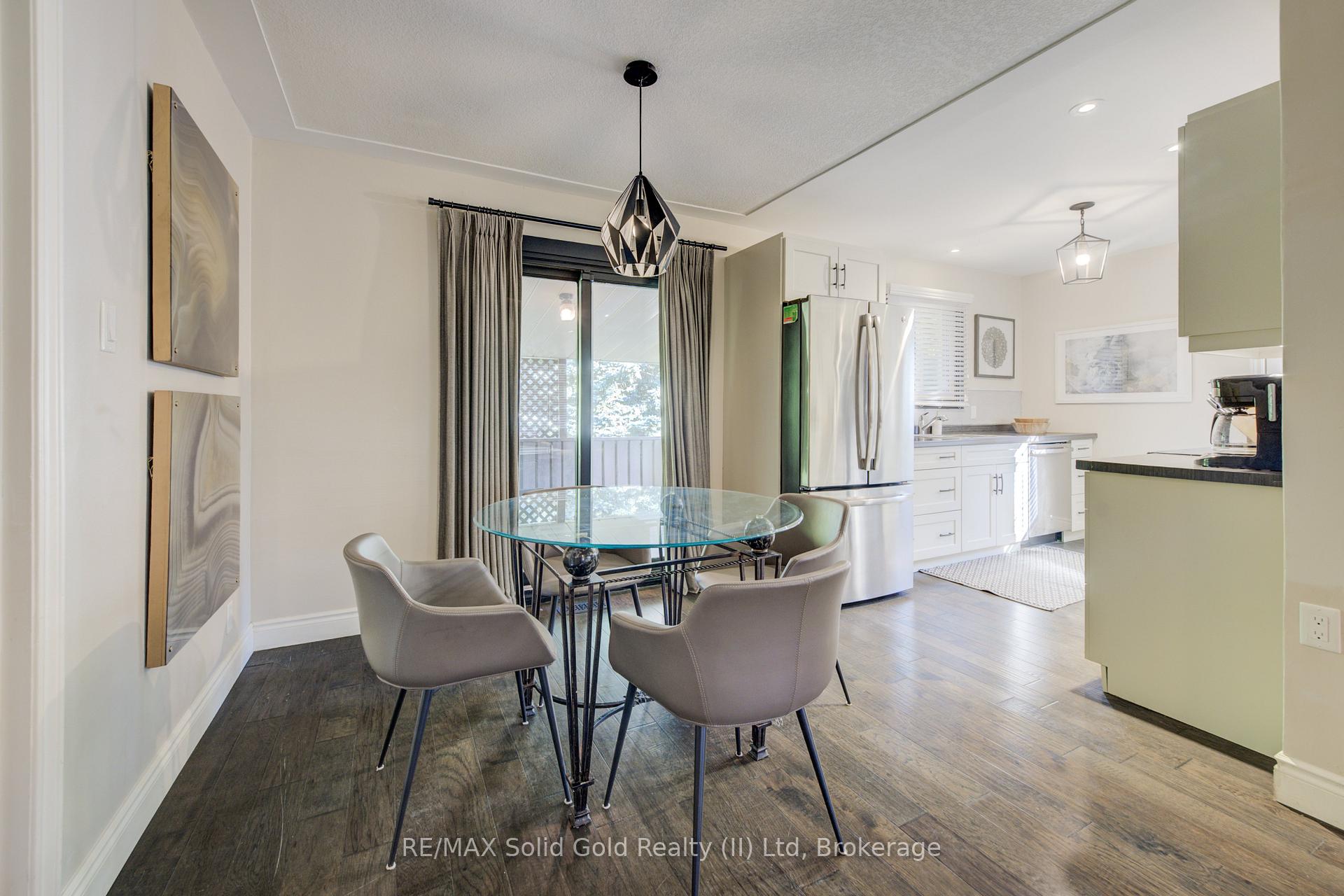 Photo 10 of 211 Village Road, Kitchener — HOMEH