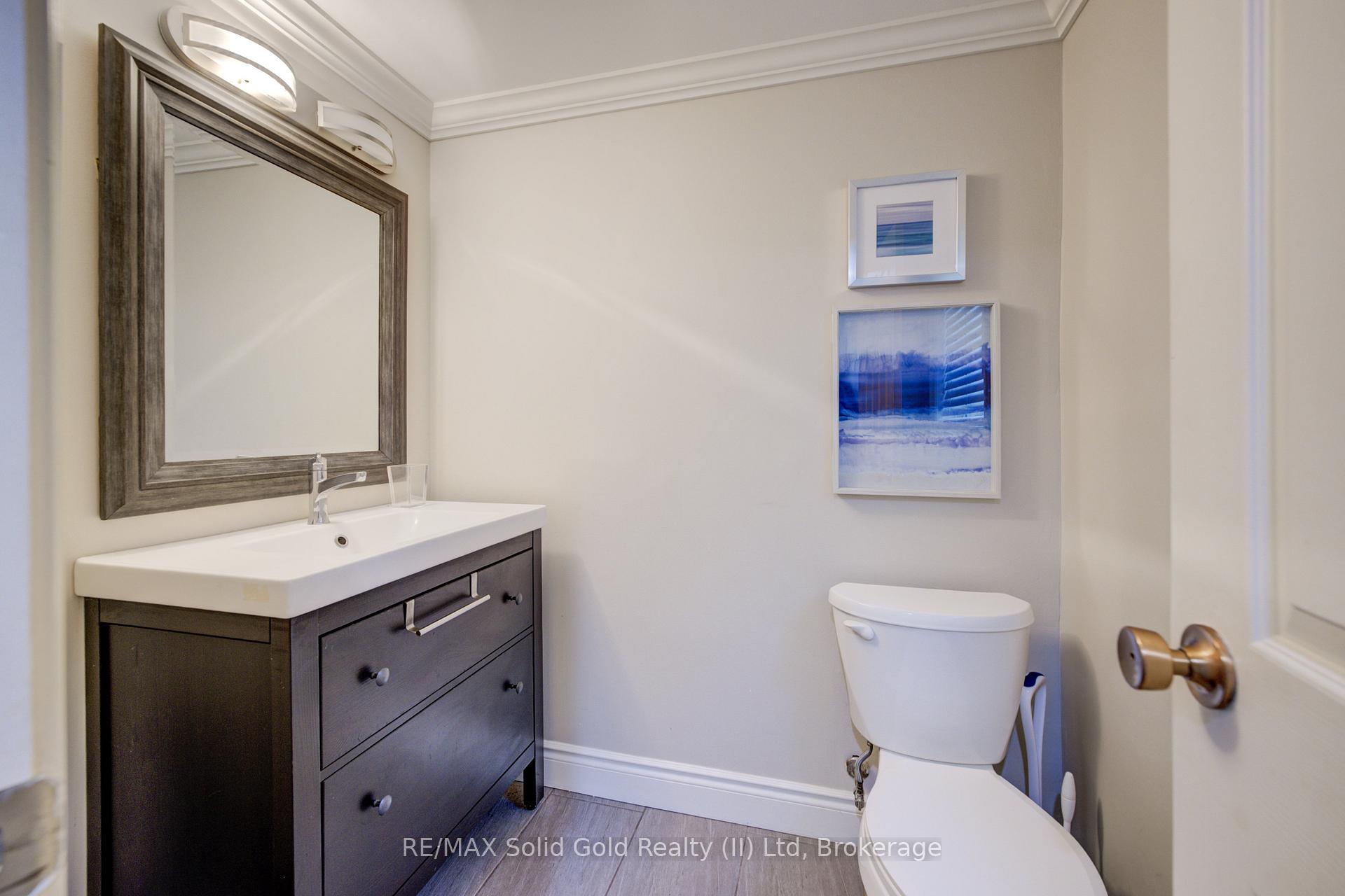 Photo 23 of 211 Village Road, Kitchener — HOMEH