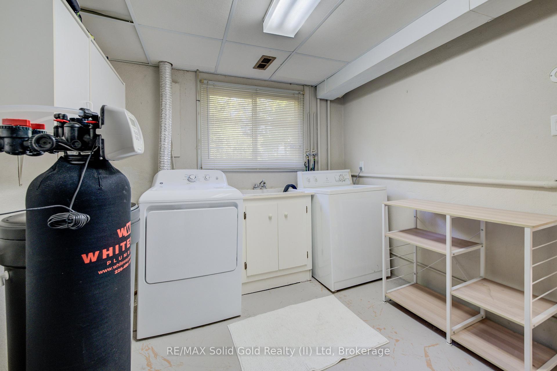 Photo 26 of 211 Village Road, Kitchener — HOMEH