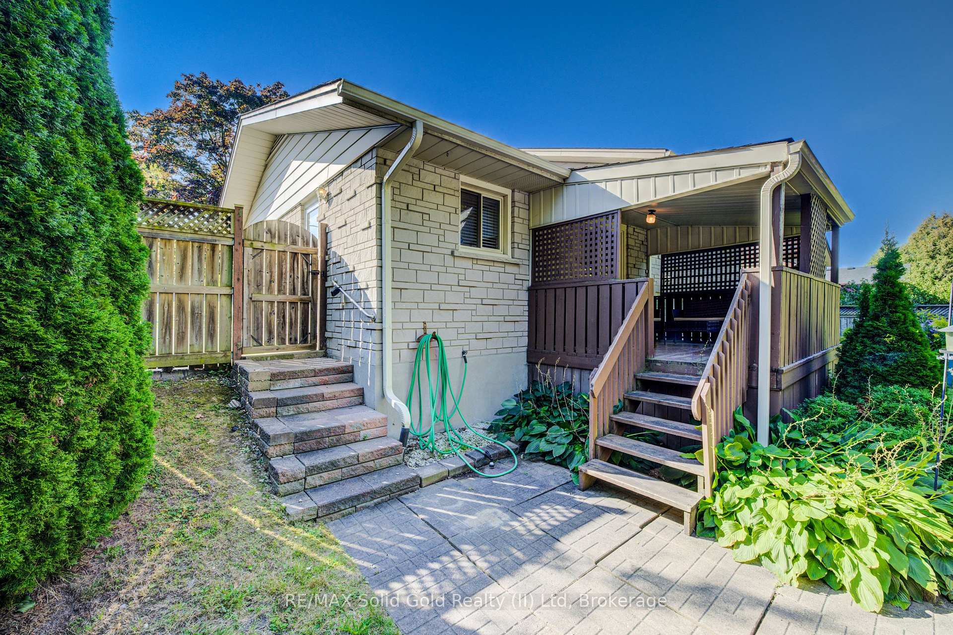 Photo 29 of 211 Village Road, Kitchener — HOMEH
