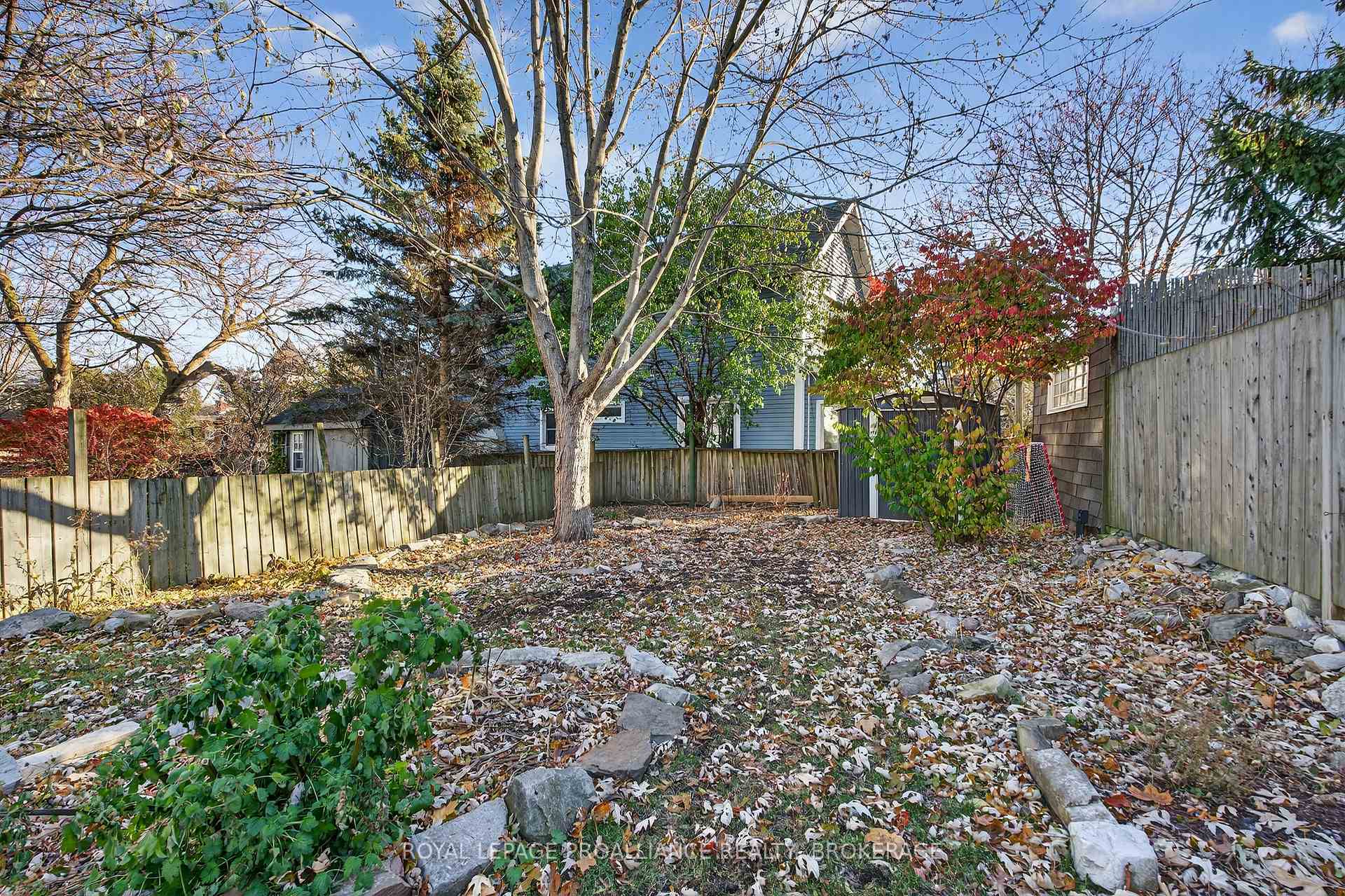 Photo 30 of 16 Pine Street, Kingston, East of Sir John A. Blvd — HOMEH