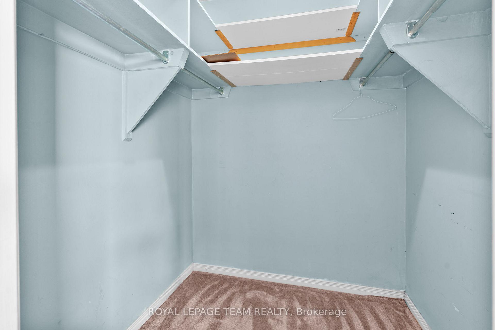 Photo 24 of 41 Peterson Place, Ottawa, Kanata - Katimavik — HOMEH