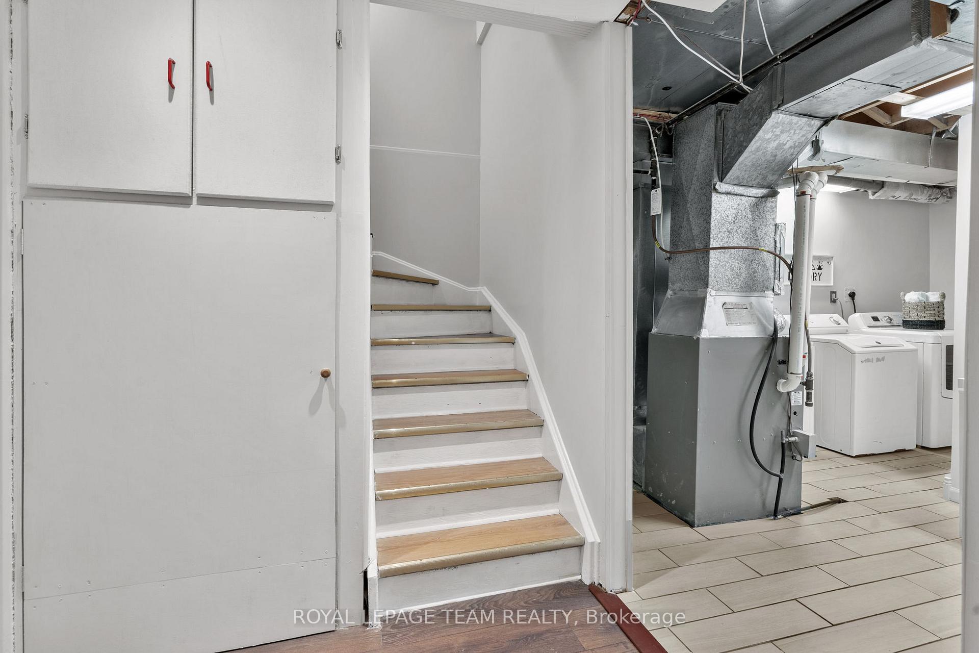 Photo 33 of 41 Peterson Place, Ottawa, Kanata - Katimavik — HOMEH