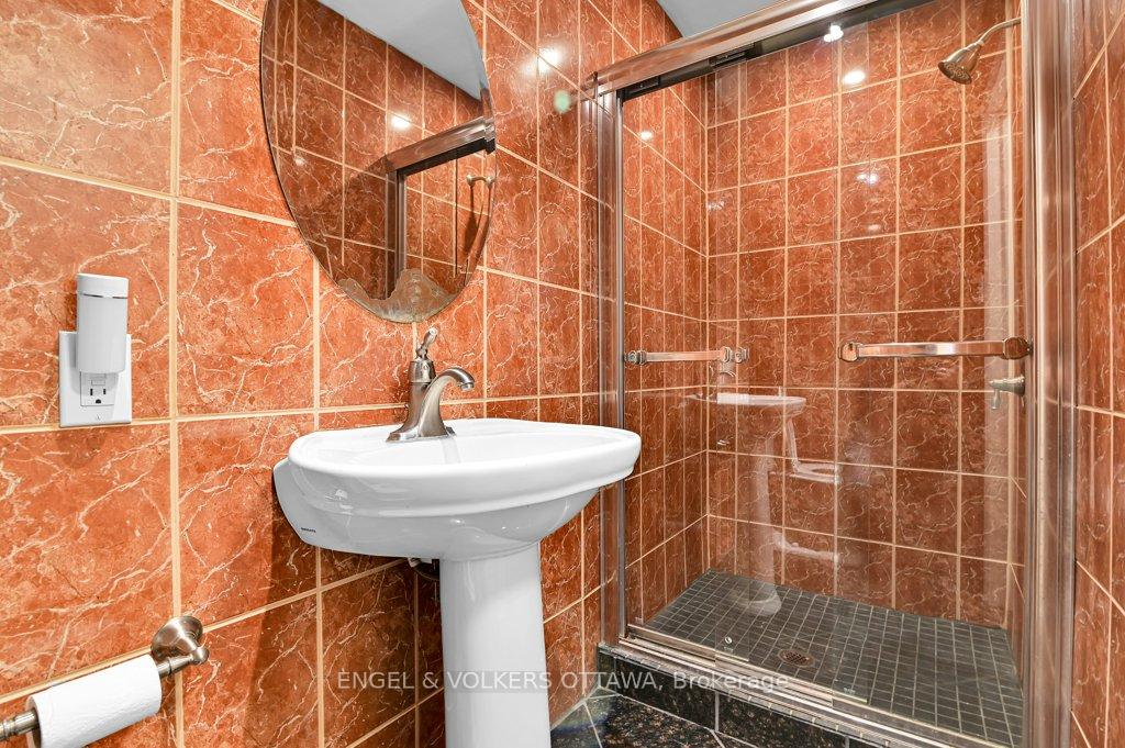 Photo 16 of 1106 Bravar Drive, Ottawa, Manotick Long Island & Nicholls Island — HOMEH