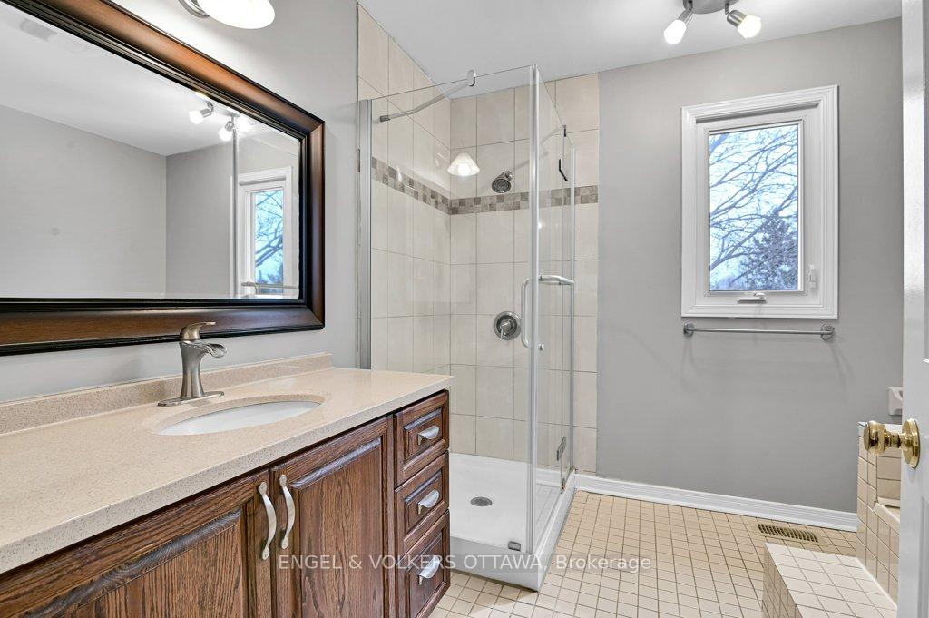 Photo 21 of 1106 Bravar Drive, Ottawa, Manotick Long Island & Nicholls Island — HOMEH