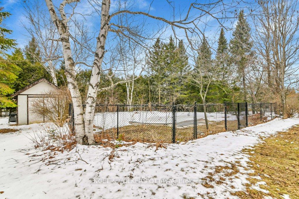 Photo 33 of 1106 Bravar Drive, Ottawa, Manotick Long Island & Nicholls Island — HOMEH