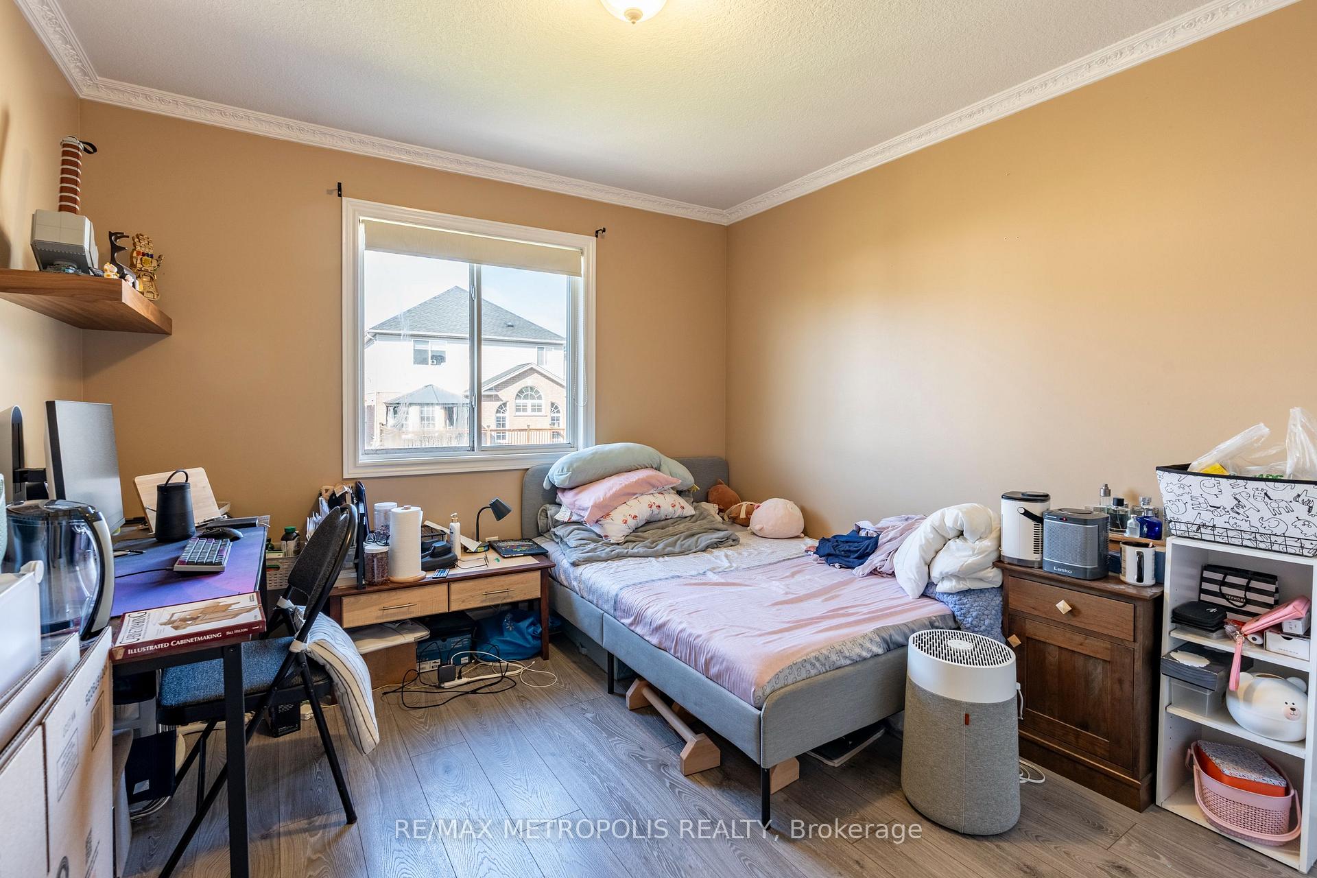 Photo 20 of 324 Colton Circle, Kitchener — HOMEH
