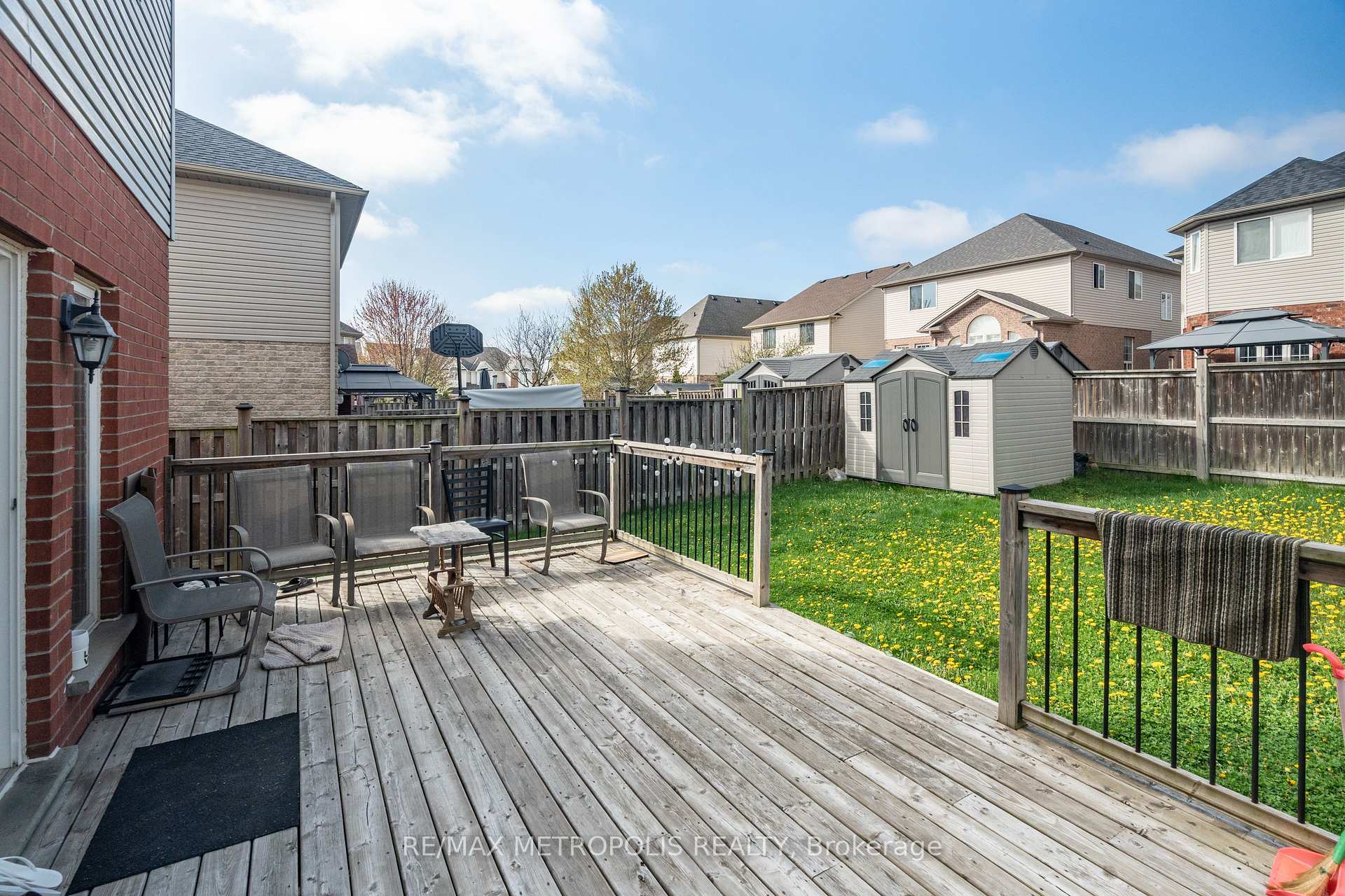 Photo 39 of 324 Colton Circle, Kitchener — HOMEH