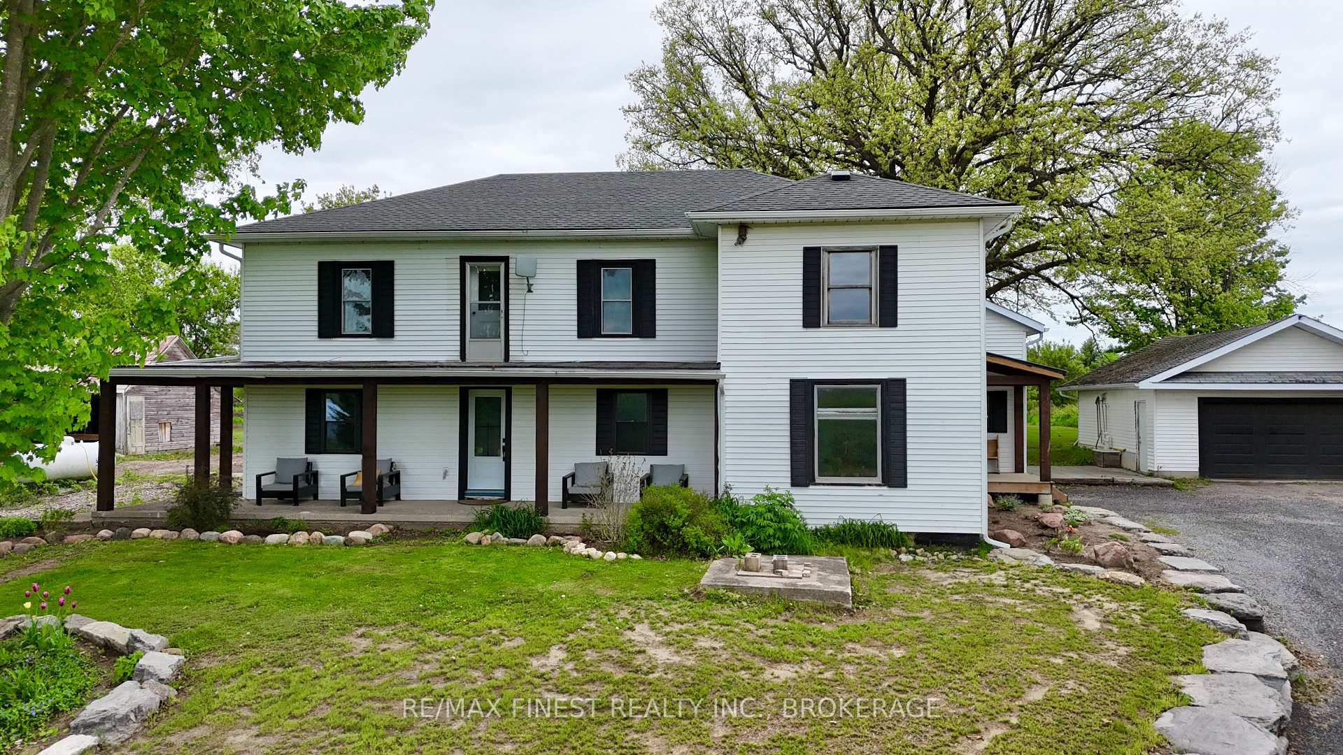 Photo 2 of 1139 Maple Road, Loyalist, Lennox and Addington - South — HOMEH