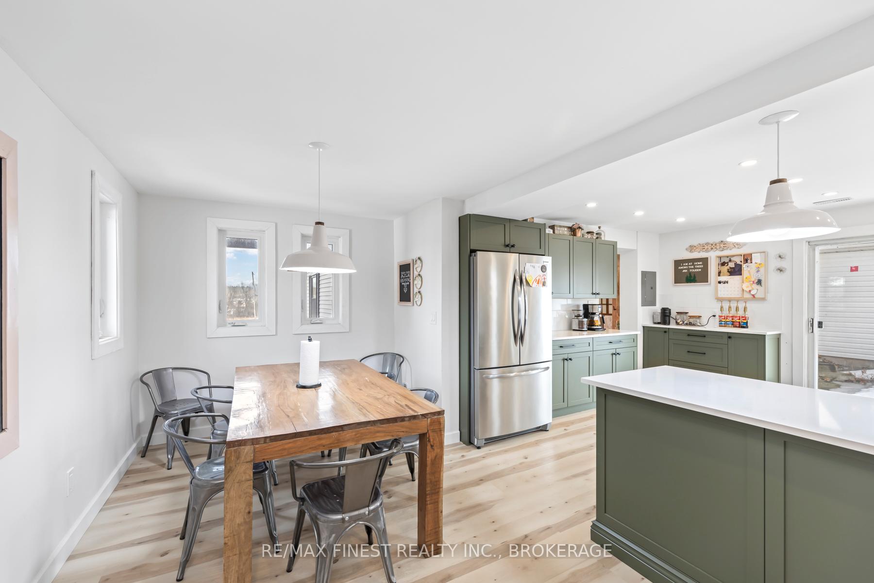 Photo 15 of 1139 Maple Road, Loyalist, Lennox and Addington - South — HOMEH