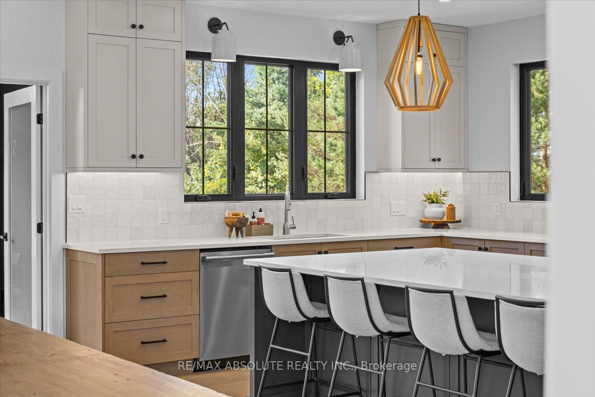 Photo 15 of 131 Beach Heights, Ottawa, Kanata - Kanata (North West) — HOMEH