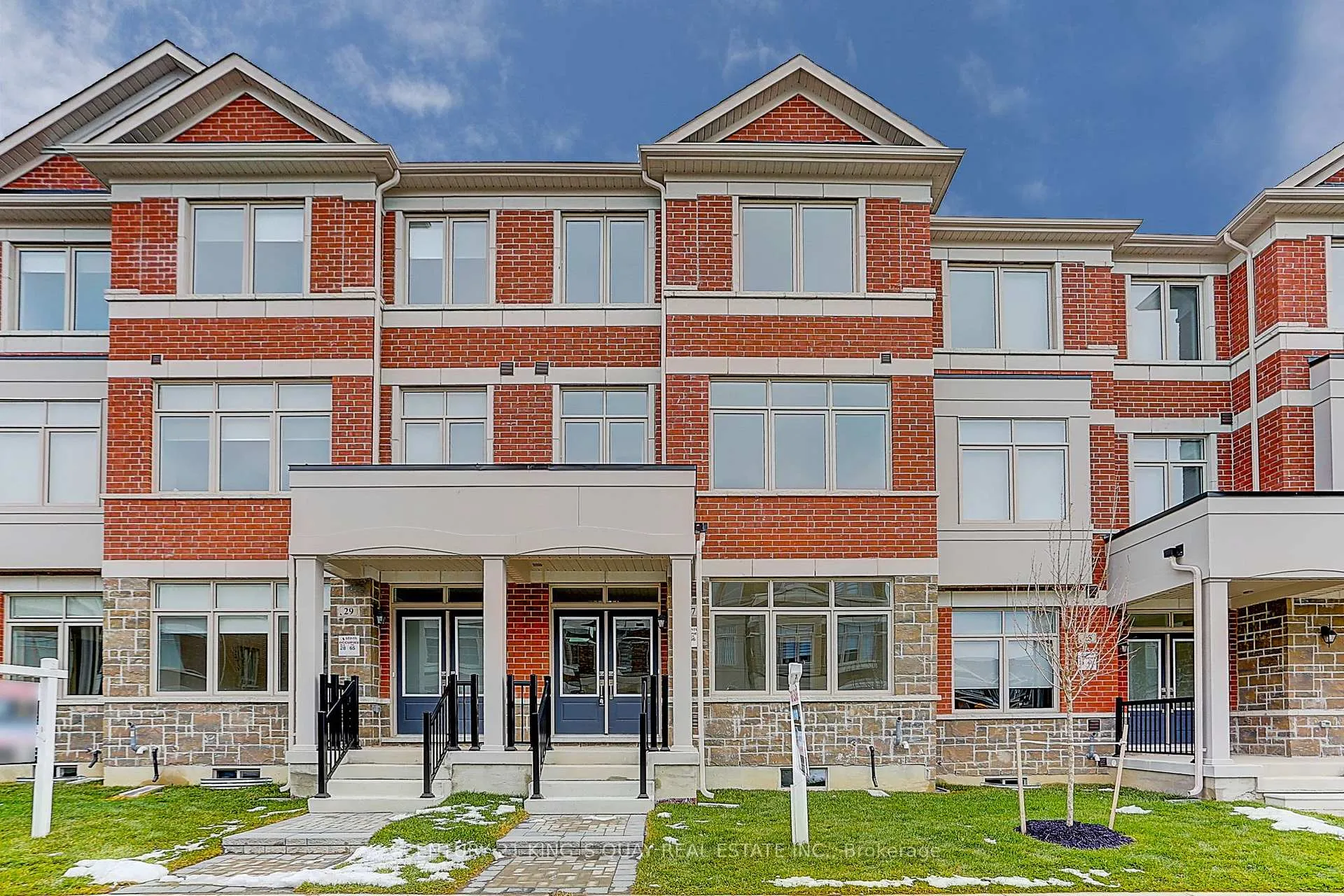 Photo 1 of 27 Floyd Ford Way, Markham, Box Grove — HOMEH