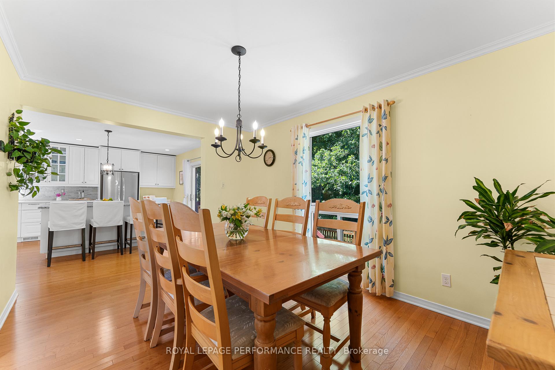Photo 7 of 102 Shearer Crescent, Ottawa, Kanata - Katimavik — HOMEH