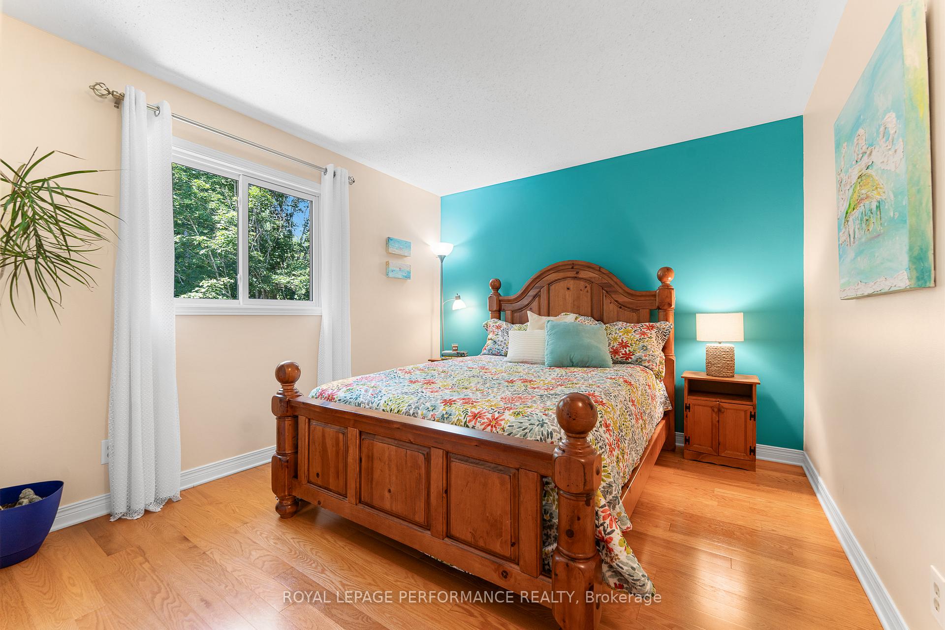 Photo 21 of 102 Shearer Crescent, Ottawa, Kanata - Katimavik — HOMEH