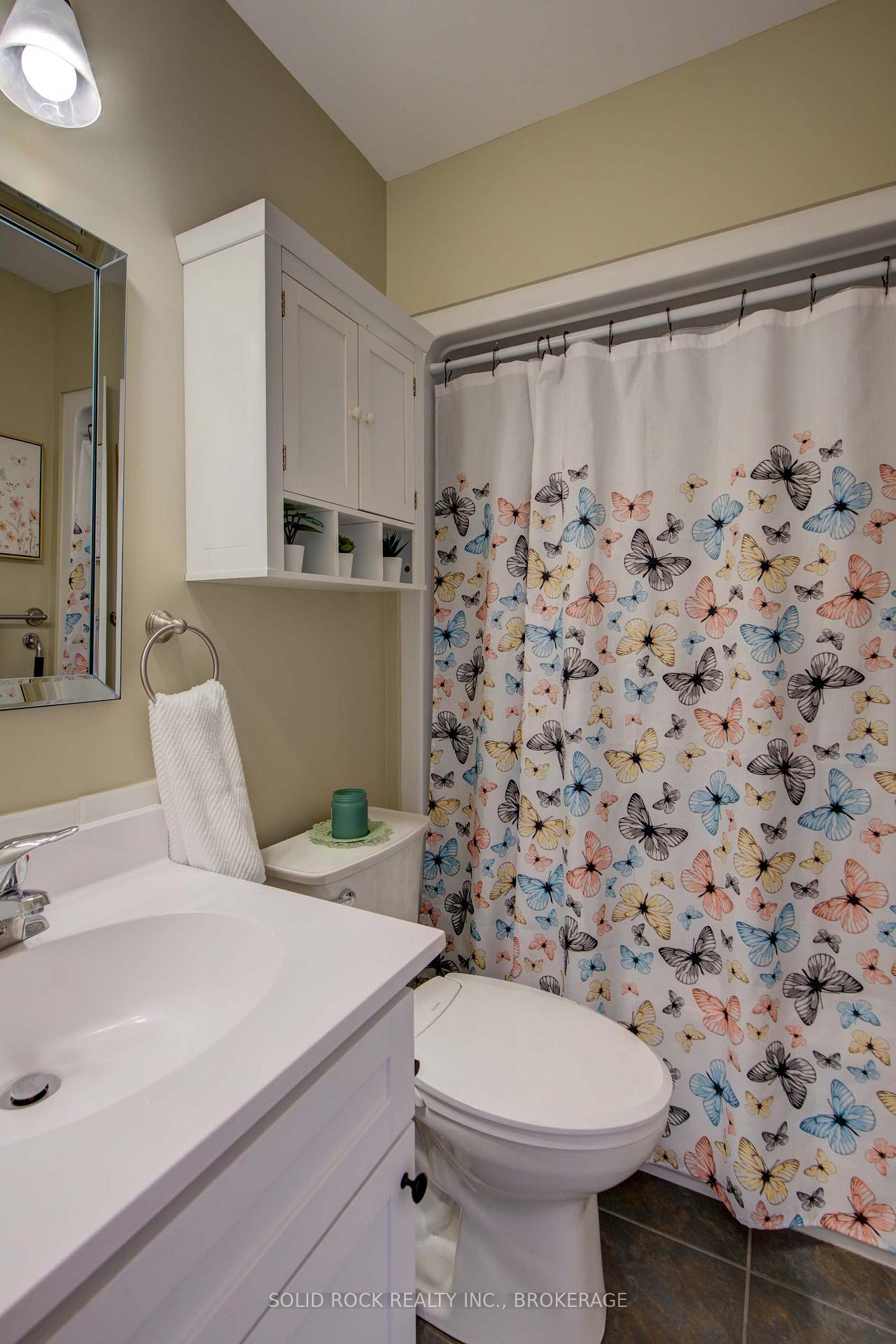 Photo 19 of 175 Kildare Avenue, Loyalist, Amherstview — HOMEH