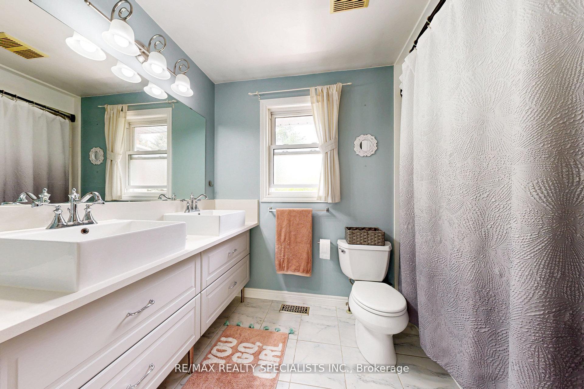 Photo 25 of 99 Pinnacle Drive, Kitchener, Lower Doon — HOMEH