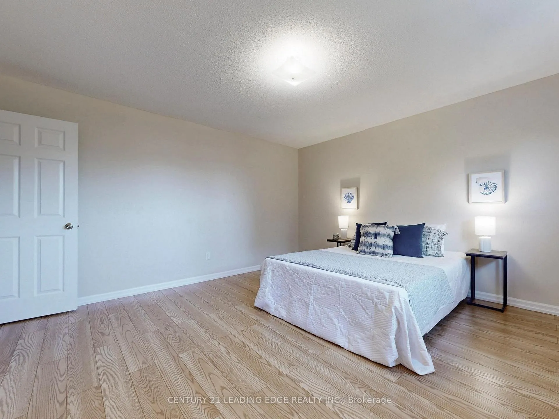 Photo 24 of 547 Village Parkway, Markham, Unionville — HOMEH