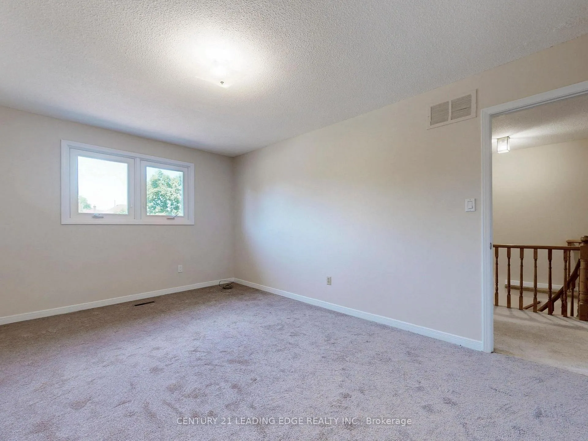 Photo 25 of 547 Village Parkway, Markham, Unionville — HOMEH