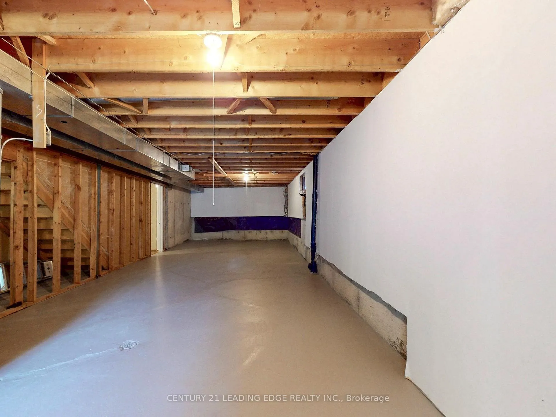 Photo 34 of 547 Village Parkway, Markham, Unionville — HOMEH