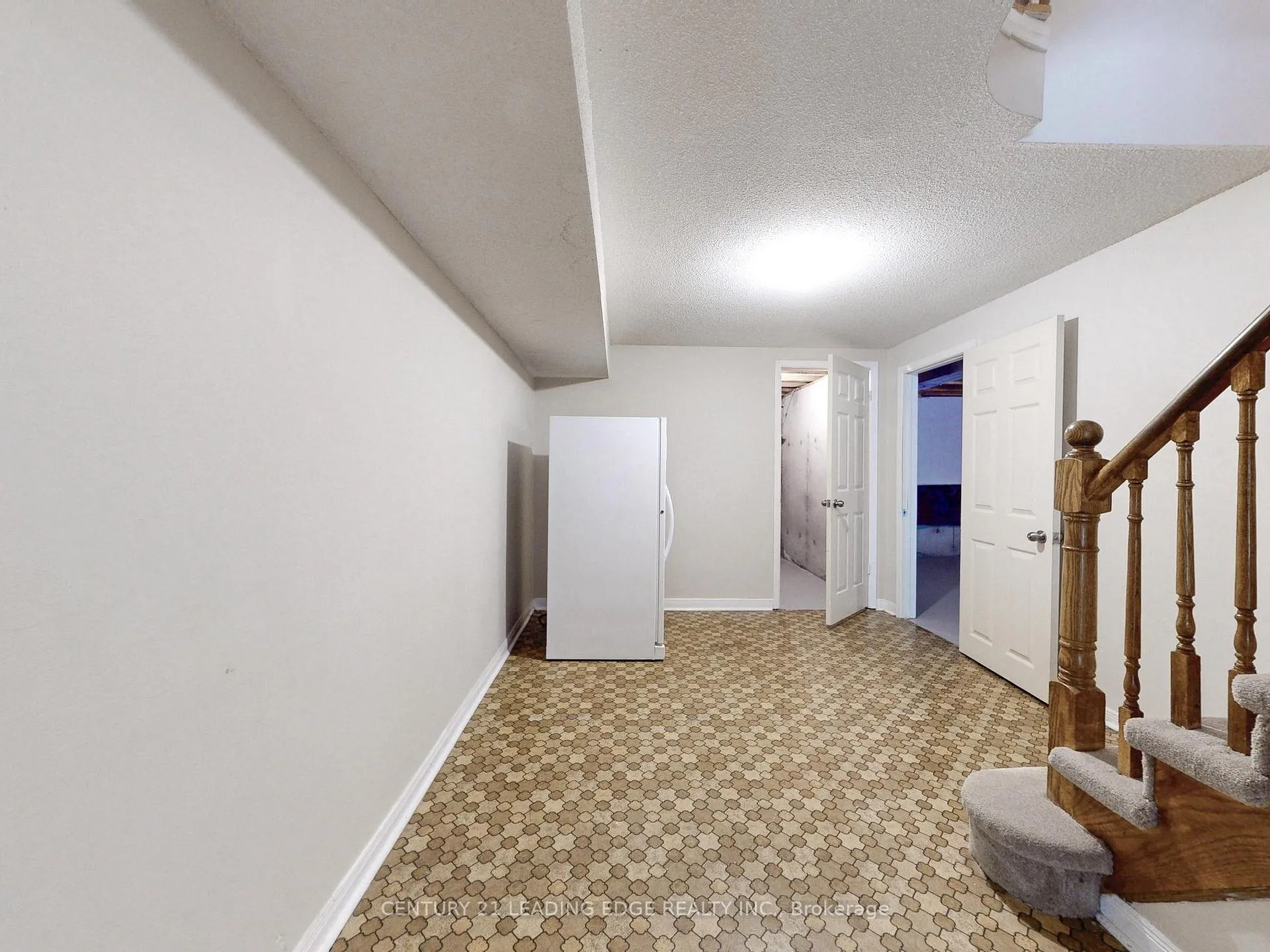 Photo 40 of 547 Village Parkway, Markham, Unionville — HOMEH