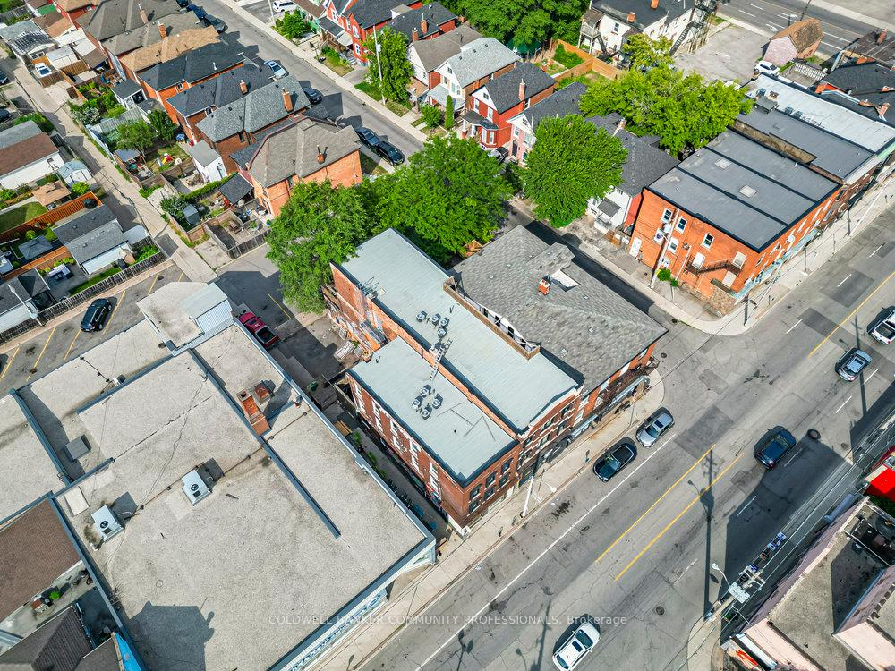 Photo 15 of Unit 304, 433 Barton Street E, Hamilton, Landsdale — HOMEH