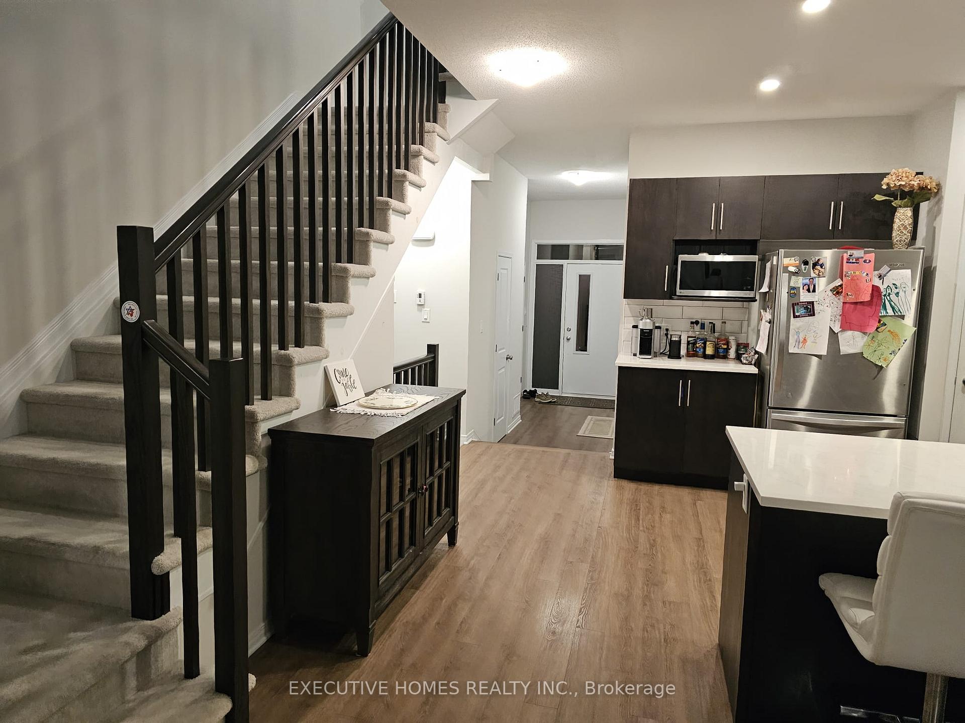 Photo 11 of 417 Cope Road, Ottawa, Kanata - Emerald Meadows/Trailwest — HOMEH