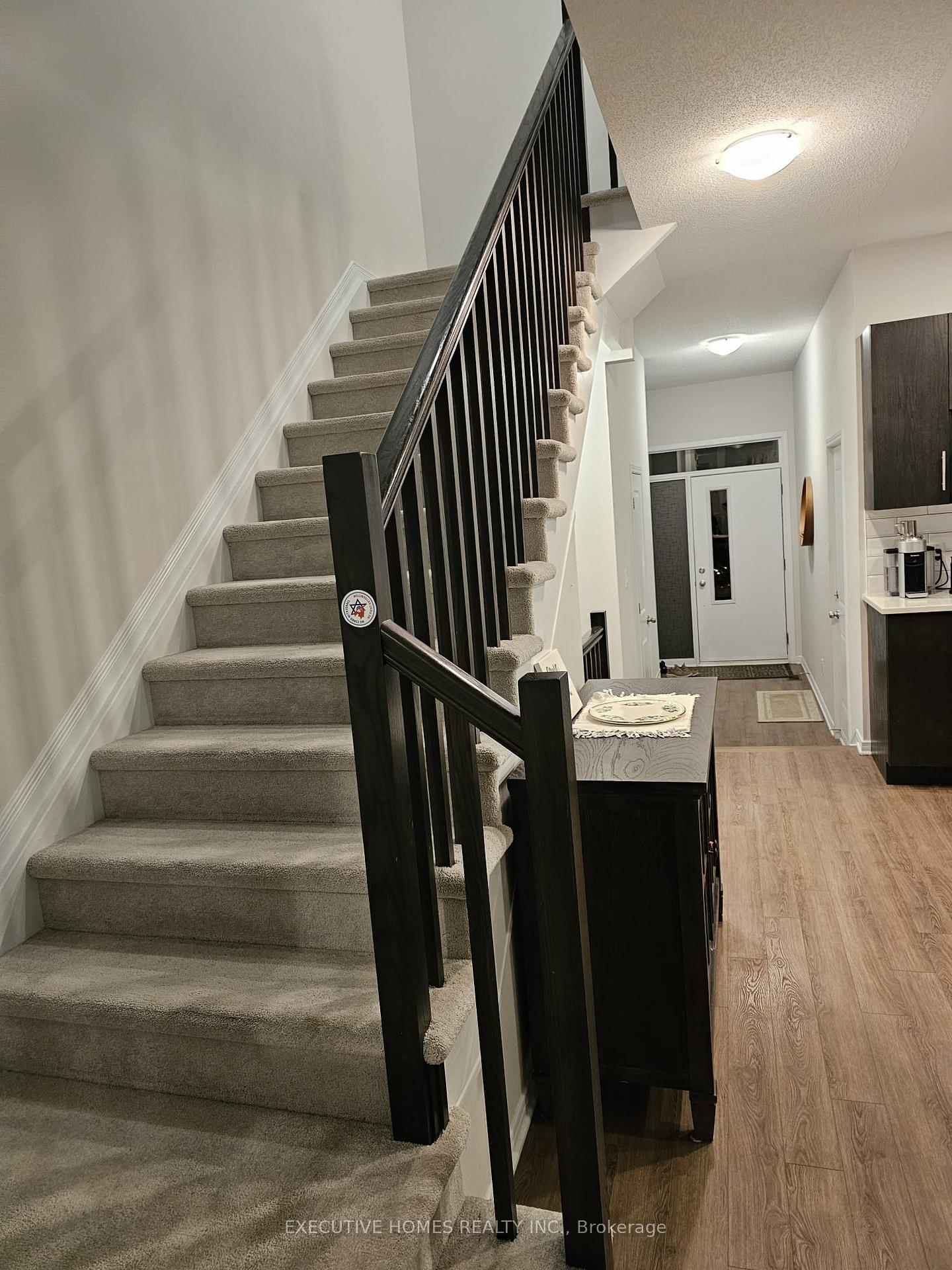 Photo 13 of 417 Cope Road, Ottawa, Kanata - Emerald Meadows/Trailwest — HOMEH