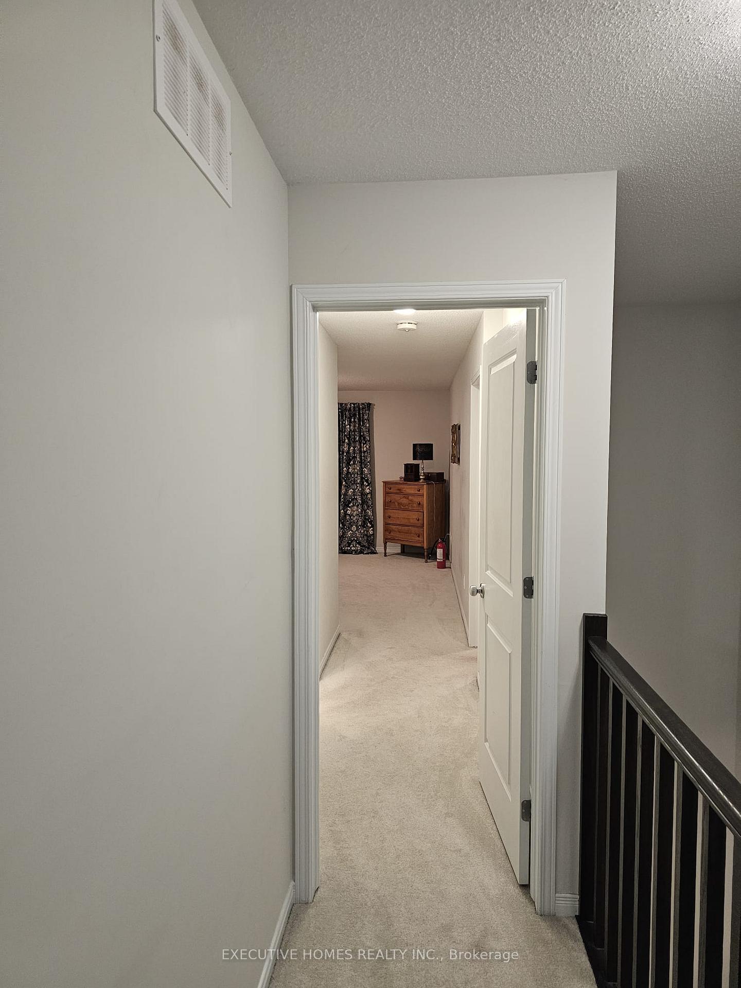 Photo 23 of 417 Cope Road, Ottawa, Kanata - Emerald Meadows/Trailwest — HOMEH