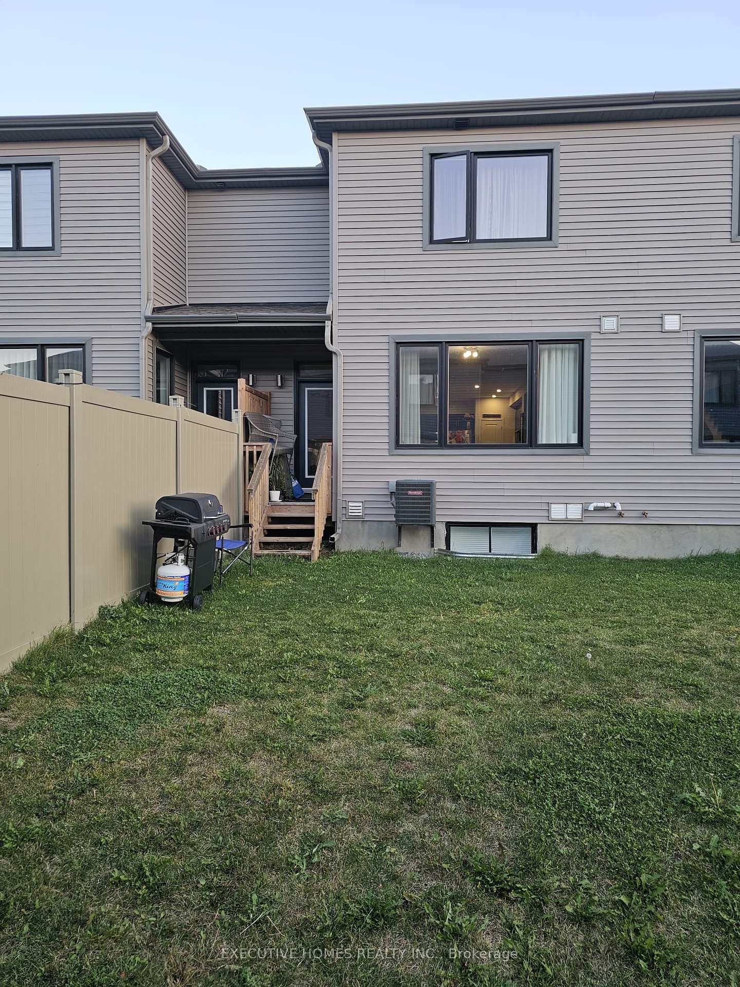 Photo 29 of 417 Cope Road, Ottawa, Kanata - Emerald Meadows/Trailwest — HOMEH
