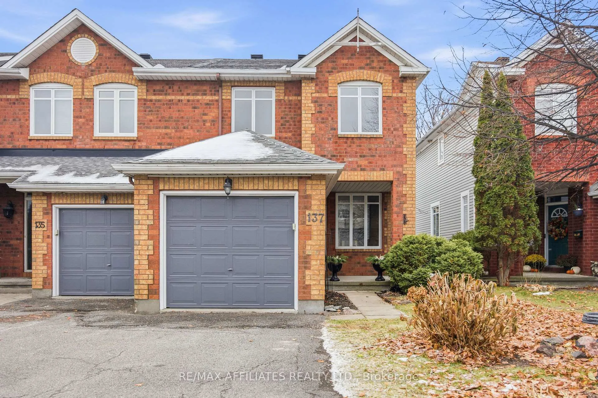 Photo 1 of 137 Hearst Way, Ottawa, Kanata - Katimavik — HOMEH